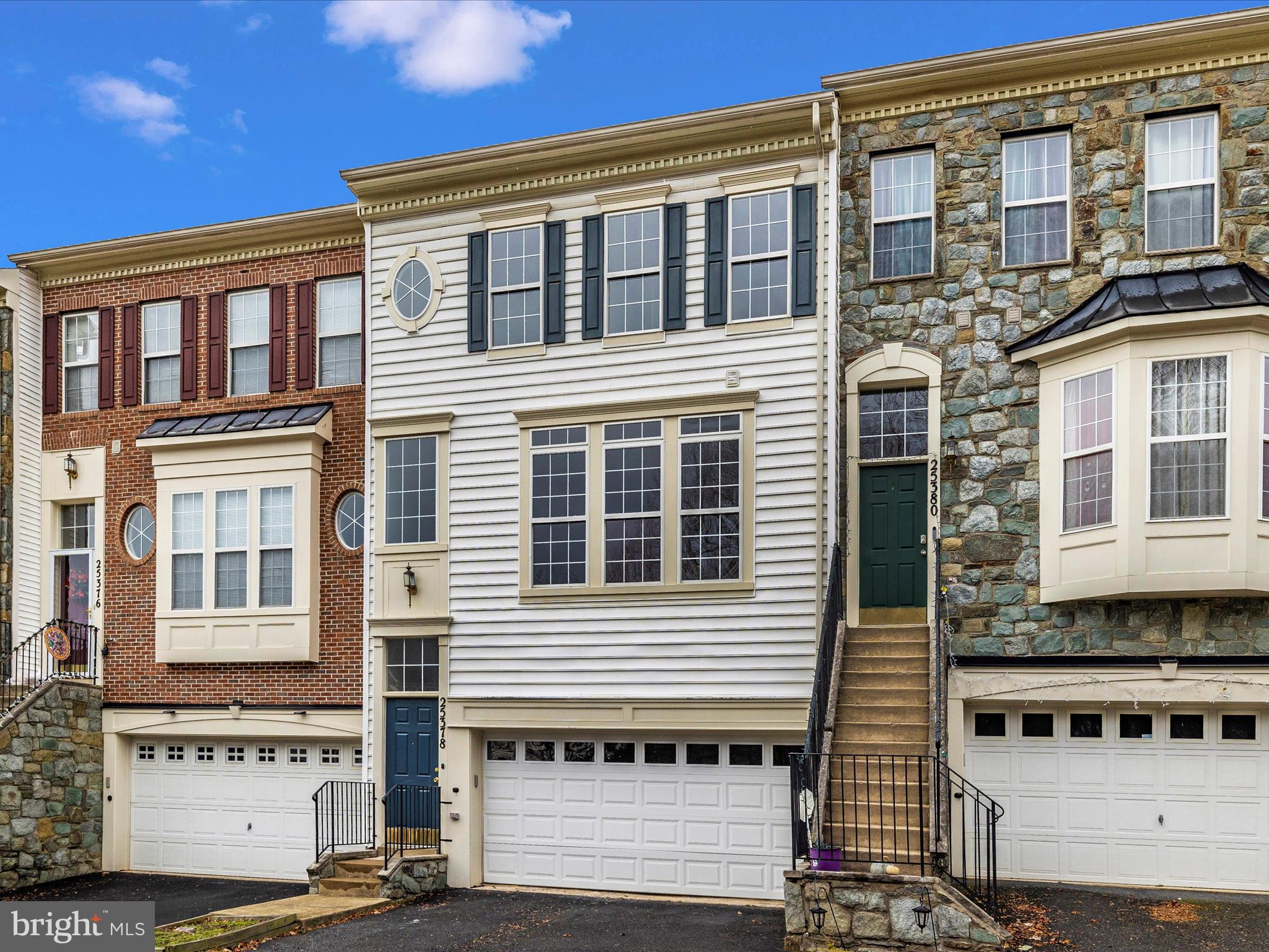 MAGRUDERS OVERLOOK - Residential