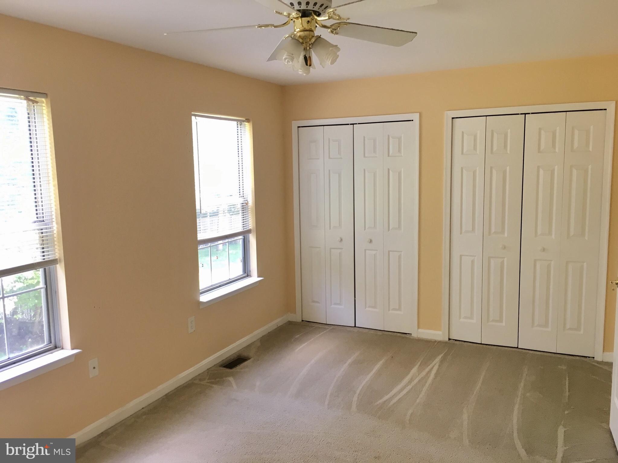 WHITE OAK VILLAGE SUB - Residential