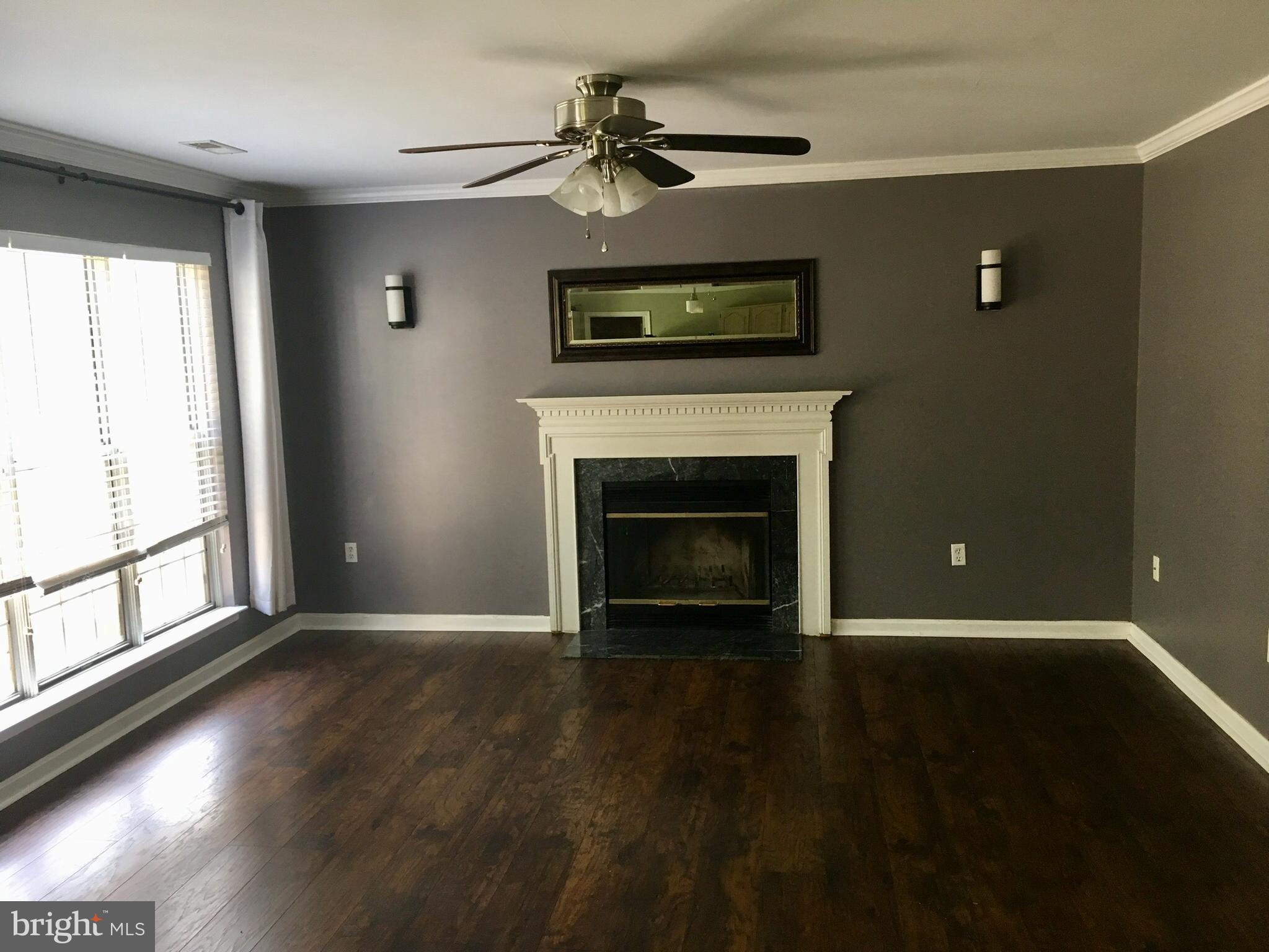 WHITE OAK VILLAGE SUB - Residential