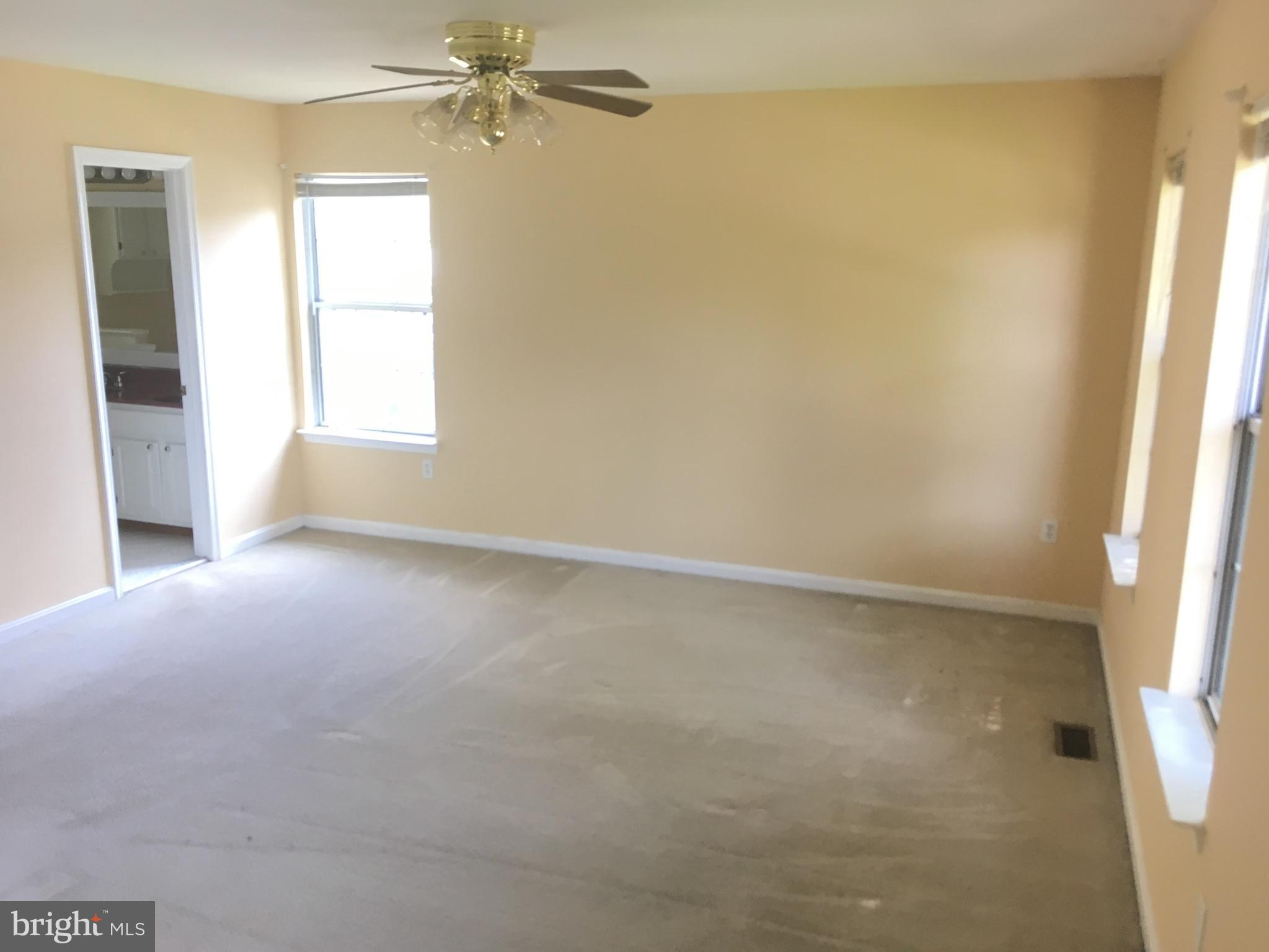 WHITE OAK VILLAGE SUB - Residential