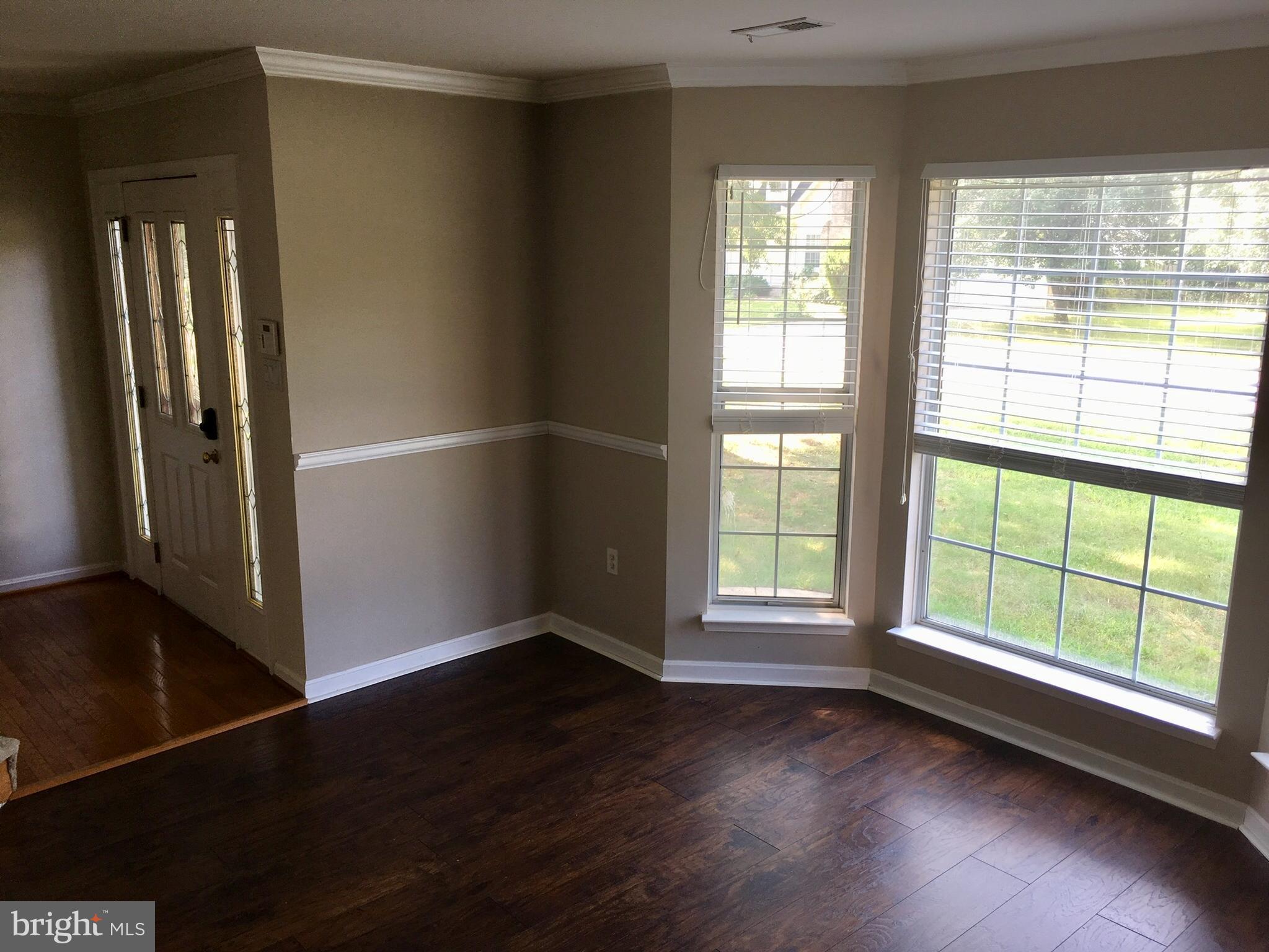 WHITE OAK VILLAGE SUB - Residential