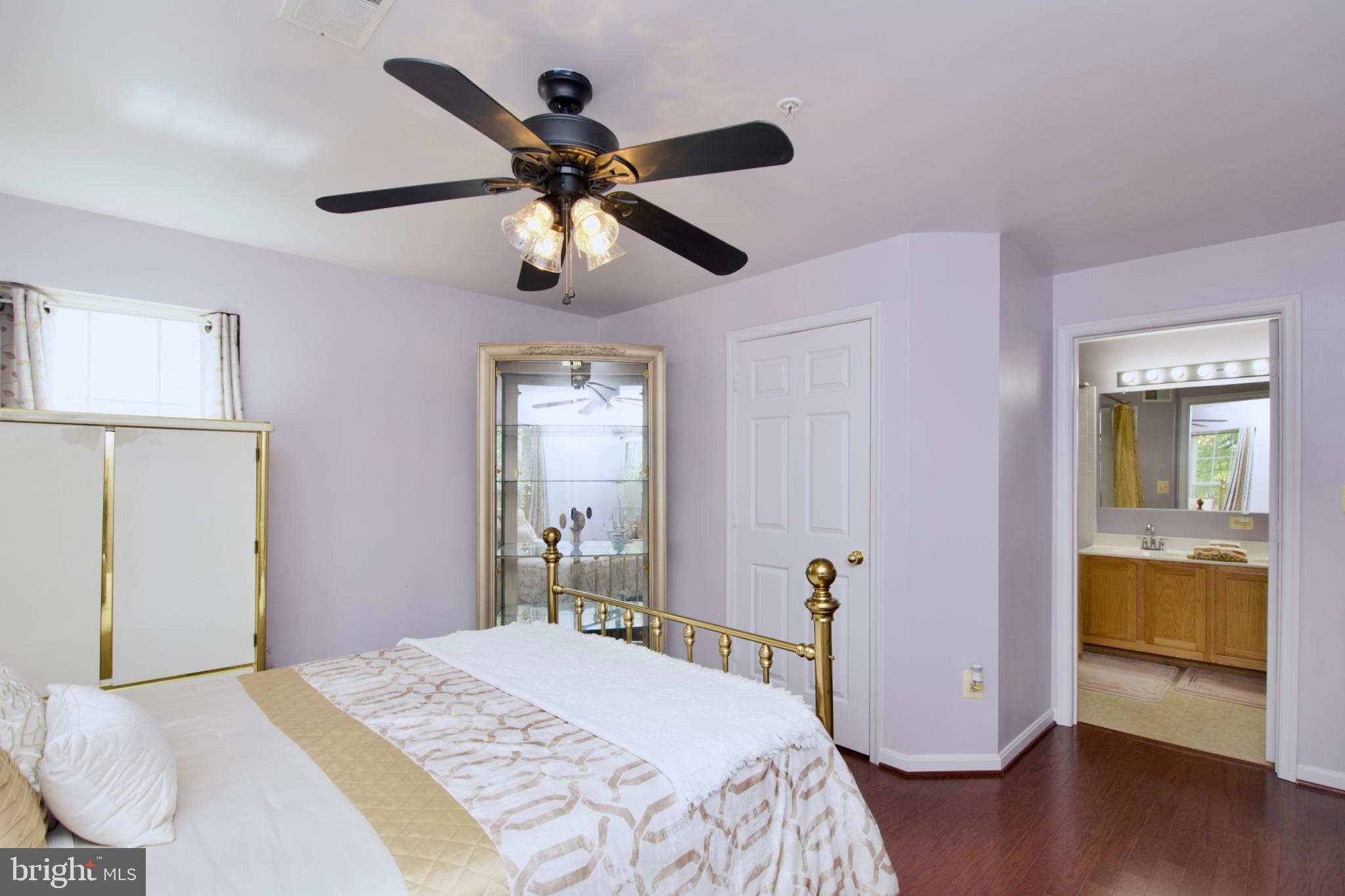 WOODVIEW VILLAGE WEST - Residential