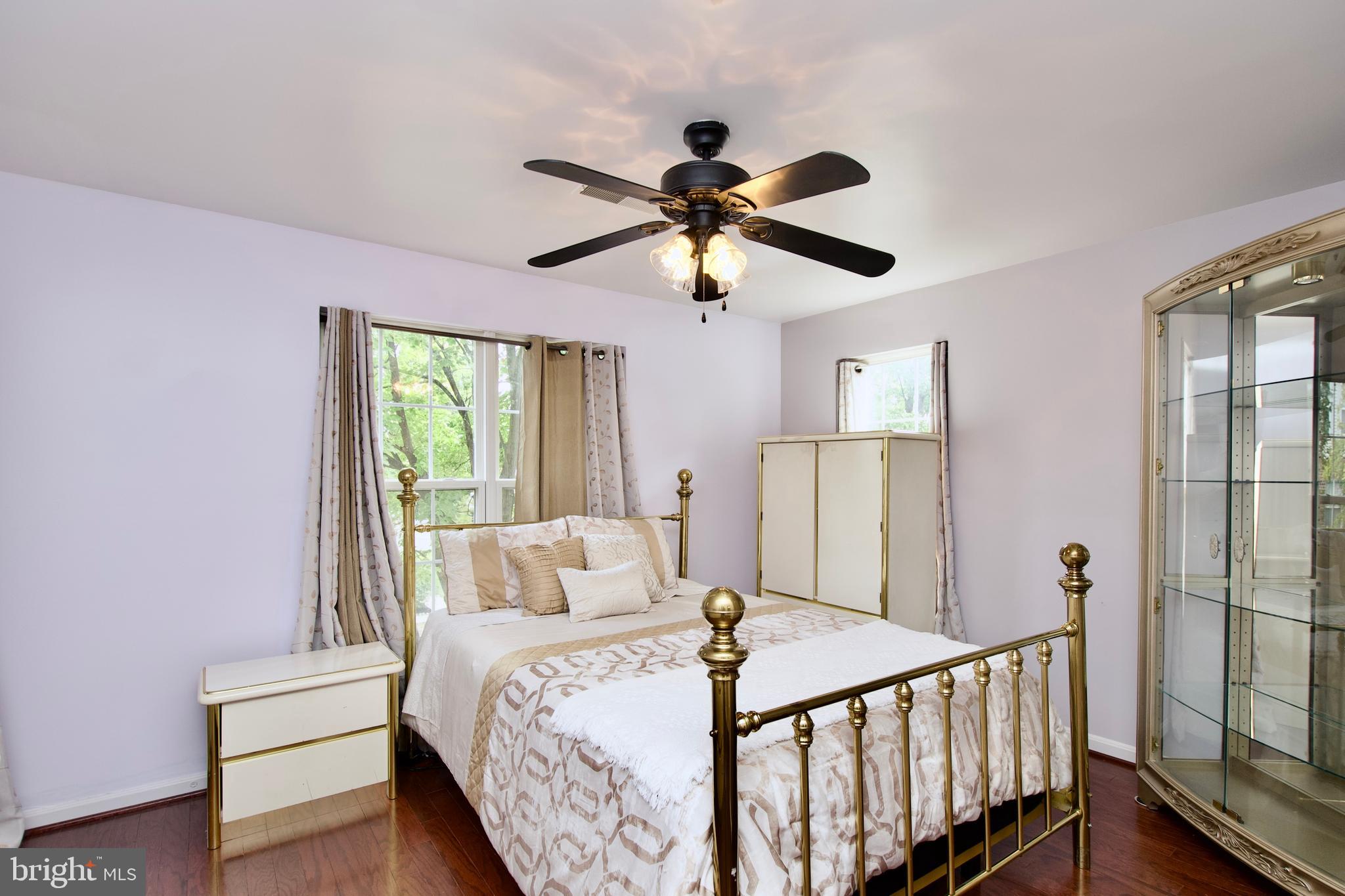 WOODVIEW VILLAGE WEST - Residential