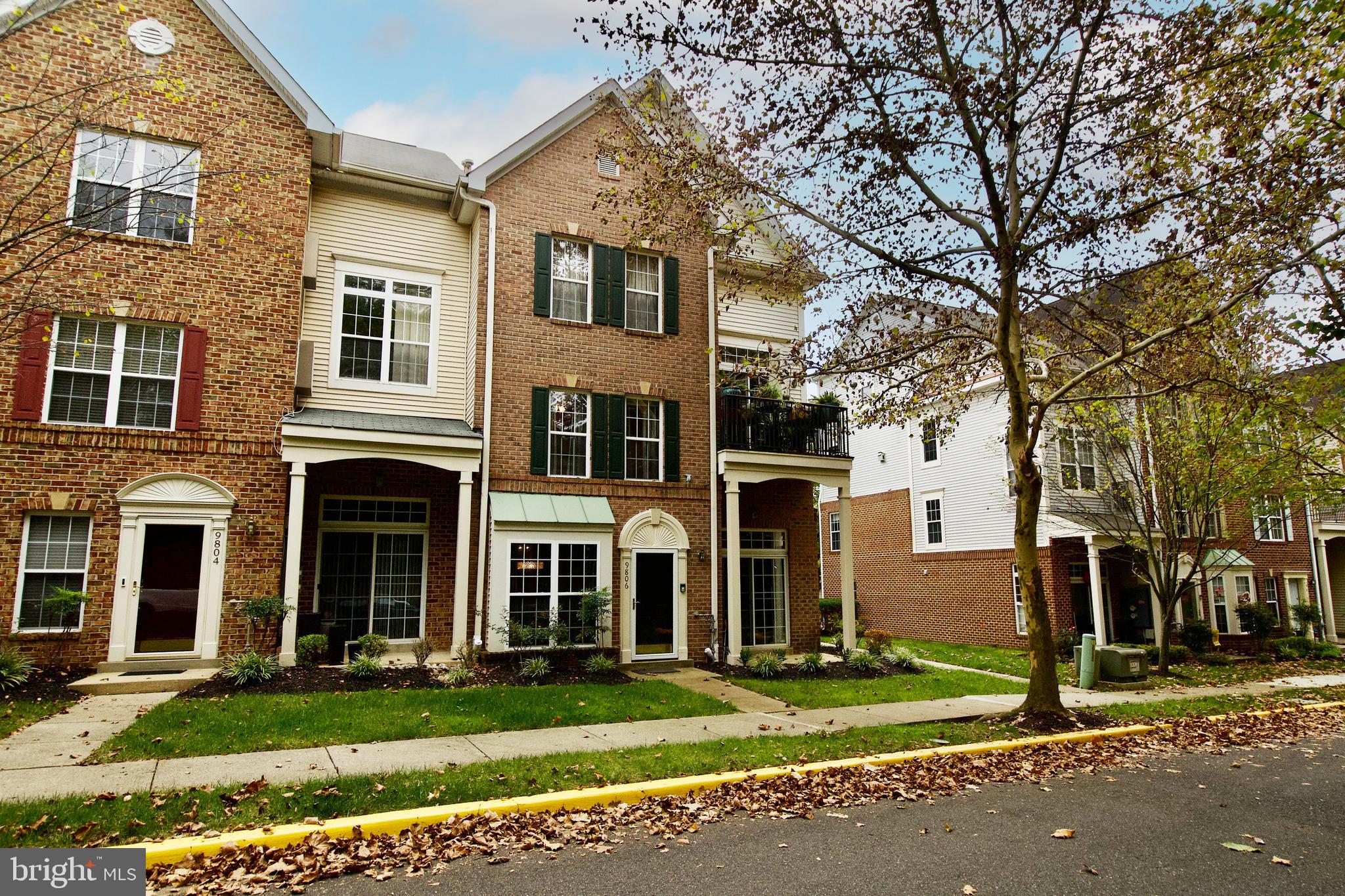 WOODVIEW VILLAGE WEST - Residential