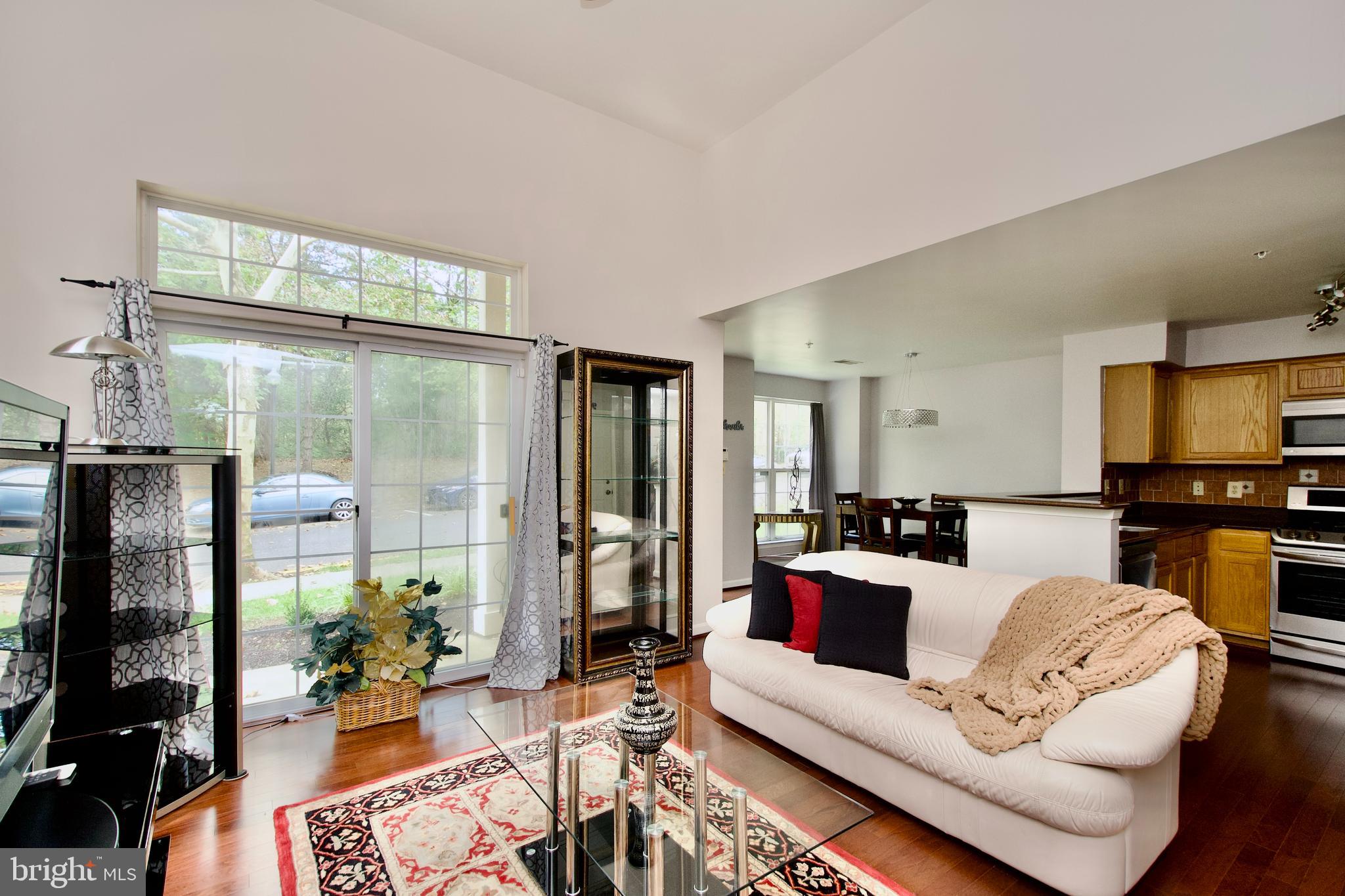 WOODVIEW VILLAGE WEST - Residential