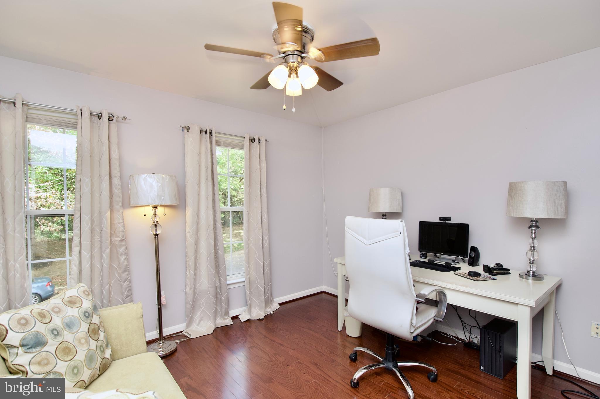 WOODVIEW VILLAGE WEST - Residential