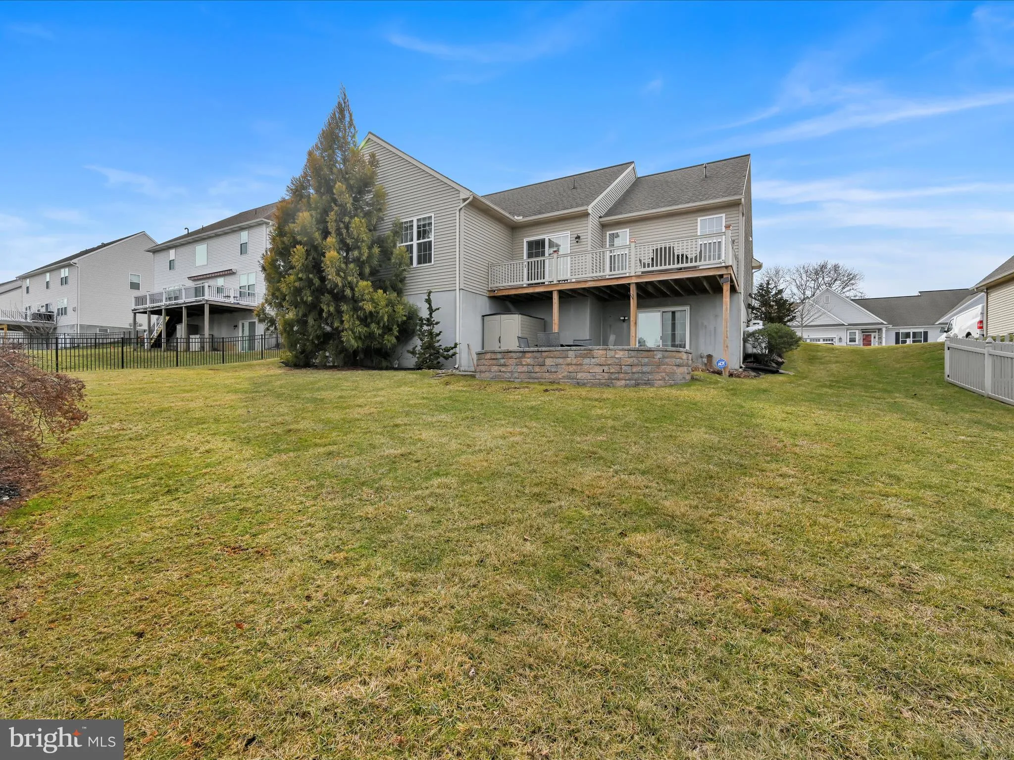 Ephrata, Pennsylvania 17522, United States, 3 Bedrooms Bedrooms, ,2 BathroomsBathrooms,Residential,Pending,7979