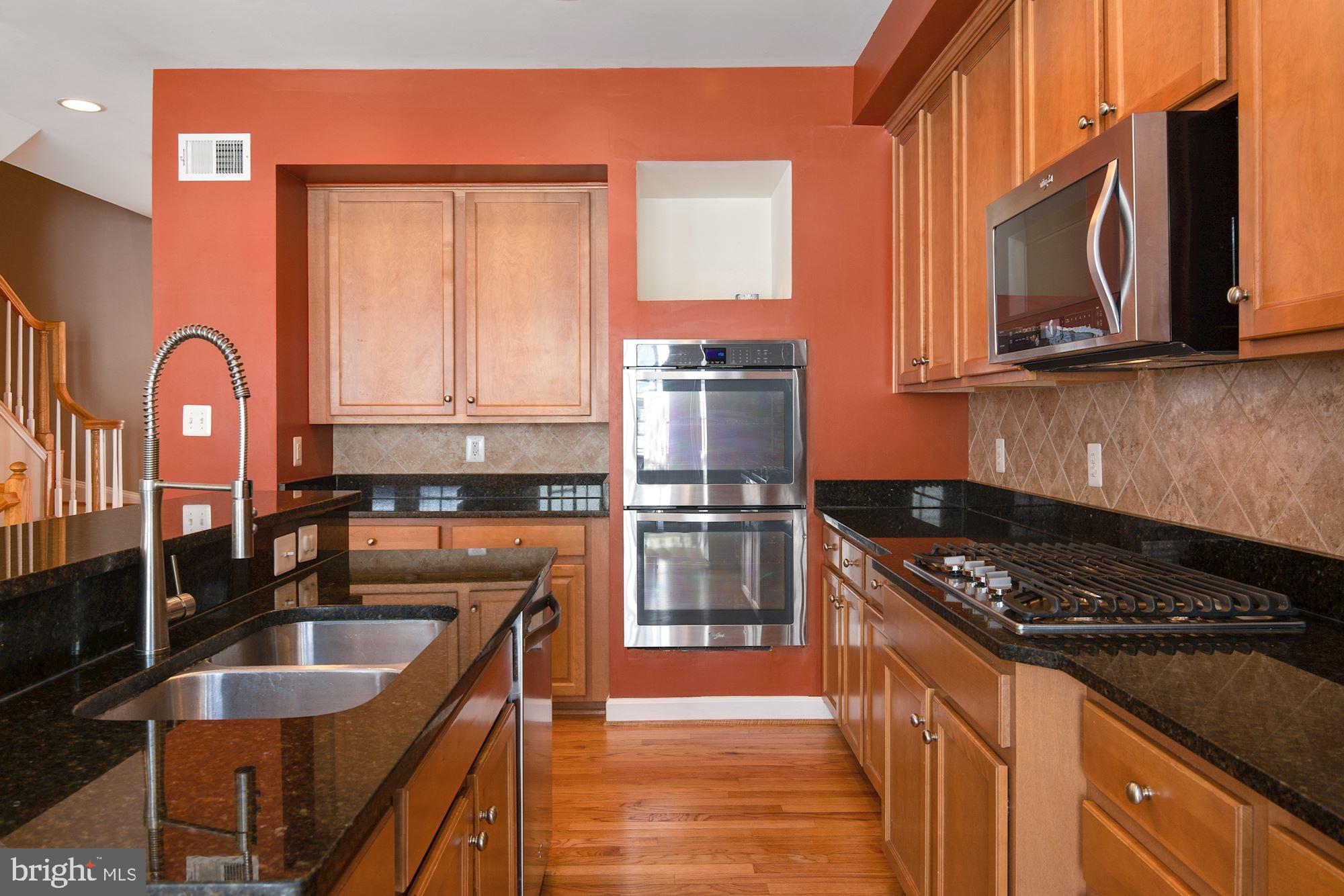 BELMONT CENTER - Residential