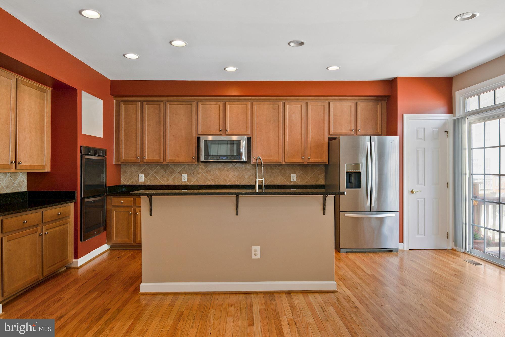 BELMONT CENTER - Residential