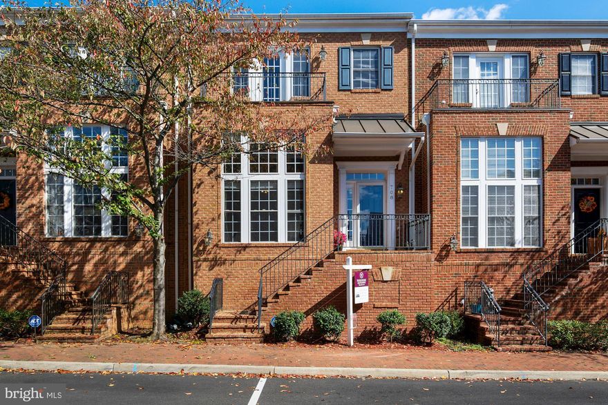 **Visit the property specific website at www.708vestal.com for 3D Tour** ABSOLUTELY GORGEOUS & WELL MAINTAINED Home in Beautiful Belmont Bay! Brick Townhome is just blocks from Occoquan River and minutes from VRE, Rt1 & 95! This spacious 3BR, 3.5 BA Home with 2,488 sqft of living space features an Open Floor Plan with Hardwood Floors, 2 story Ceilings and Lots of Light throughout Main Level; Family Room w/Gas Fireplace; Center Island Kitchen with 42" Cabinetry, Gas Cooking & Pantry Cabinet. LARGE Master Suite with: Bedroom Balcony Overlooking Park-Like Setting, His & Her Master Bath Sink Vanities, Walk-In Closet. (*** Lower Level Office Could Be 4th Bedroom w/ Adjacent Full Bath!***) Upper Level Laundry and Two Car Rear Load Garage. LOW HOA Dues Includes: Mowing & Yard Maintenance, Pool & Tennis, Trash, Kayak Launch, Snow Removal, Playground, Endless walking/biking and jogging trails on the former golf course and along the water.  Only .9  Miles to VRE! Walk to Adjacent Marina With Shops & BEAUTIFUL Water Views of The Occoquan River/Belmont Bay. Quick Access to Major Routes (I-95 & Hwy 1)