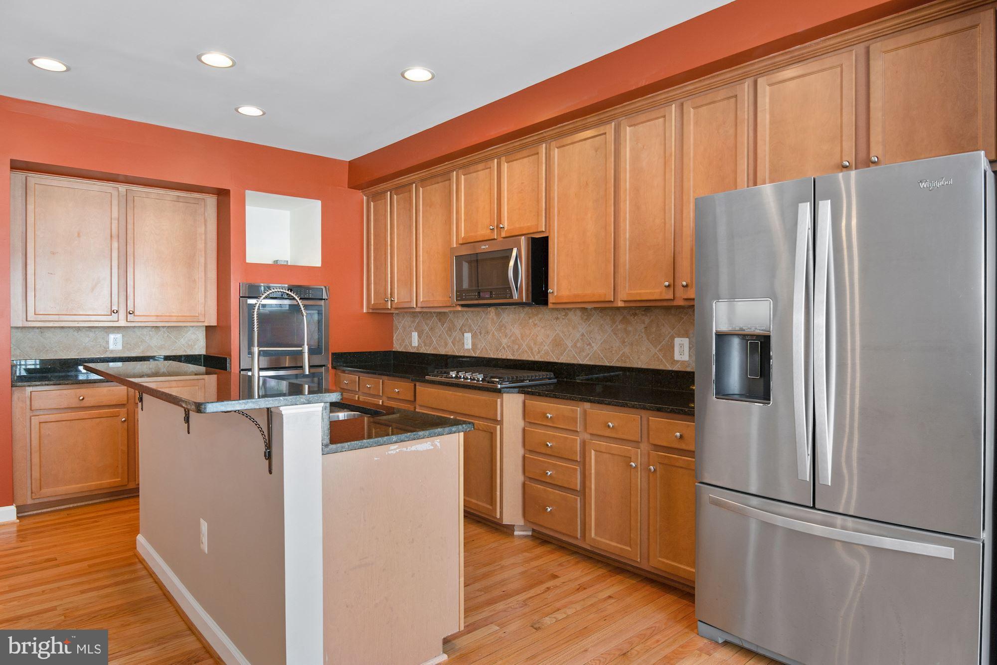 BELMONT CENTER - Residential