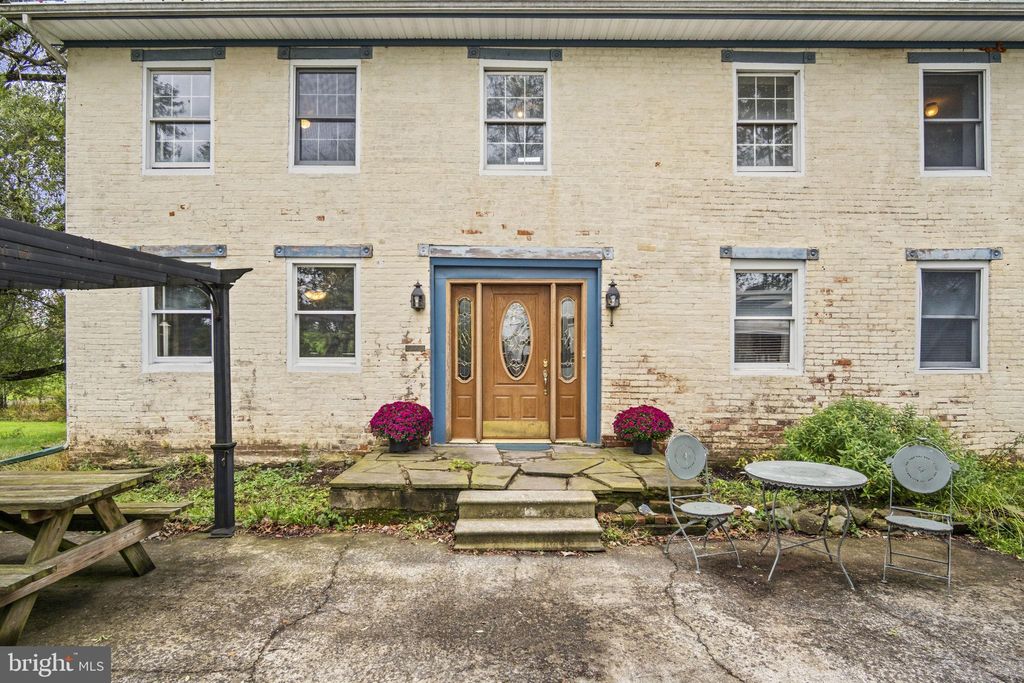 Photo of 2065 Goldenville Road, GETTYSBURG, PA 17325 (MLS # PAAD2019560)