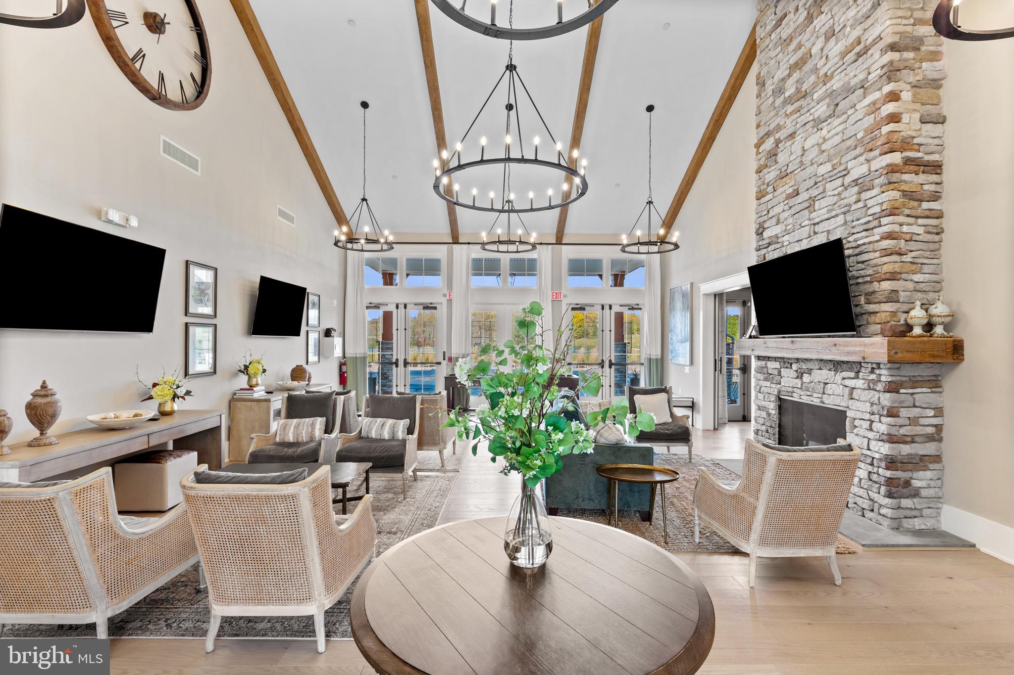 EDGEMONT - Residential