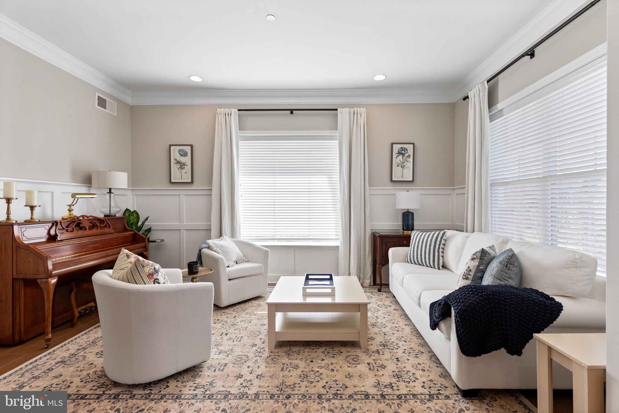 EDGEMONT - Residential