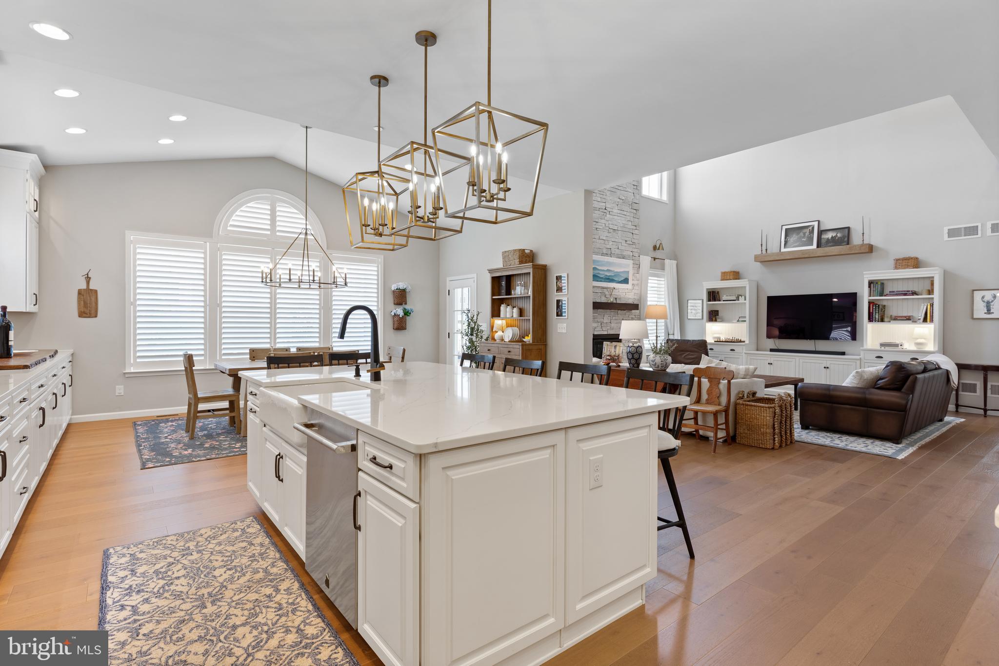 EDGEMONT - Residential