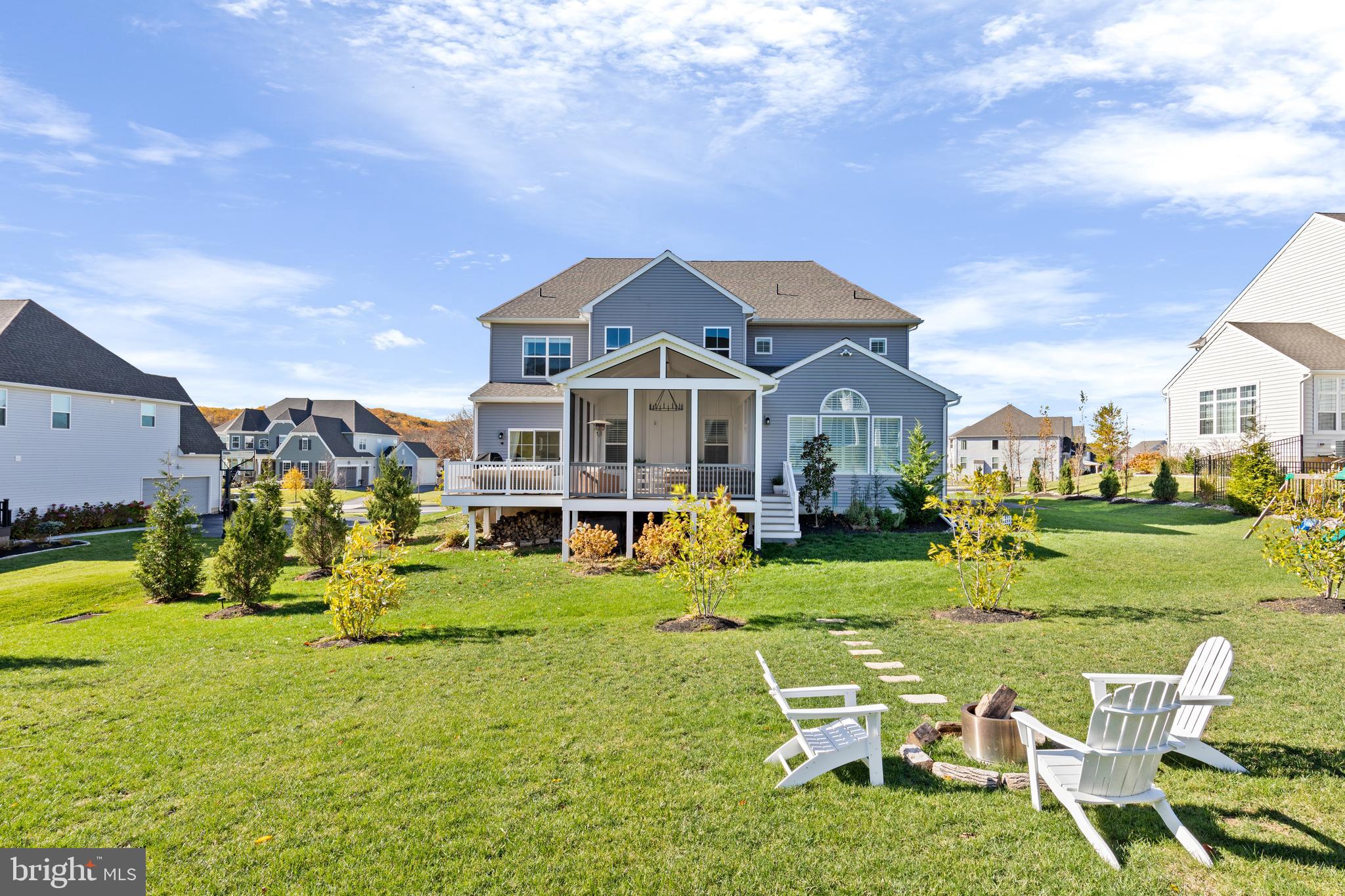 EDGEMONT - Residential