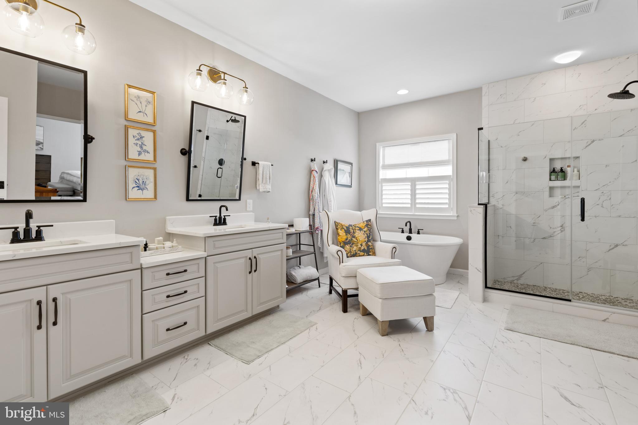 EDGEMONT - Residential