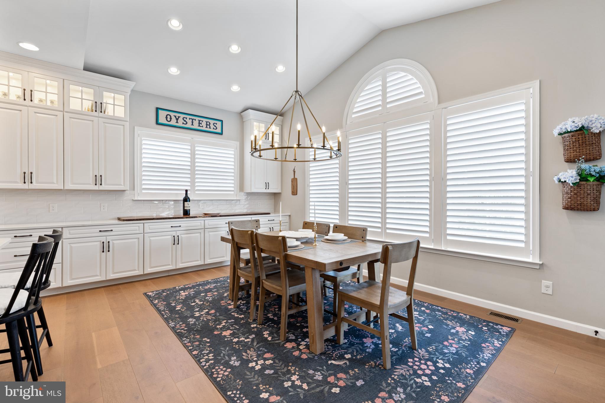 EDGEMONT - Residential