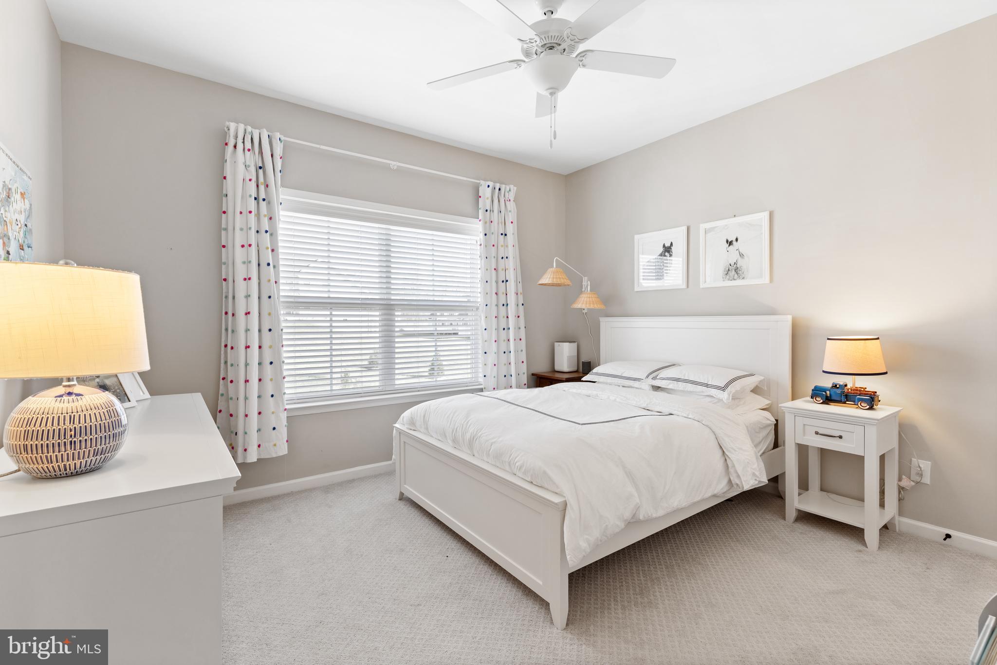 EDGEMONT - Residential