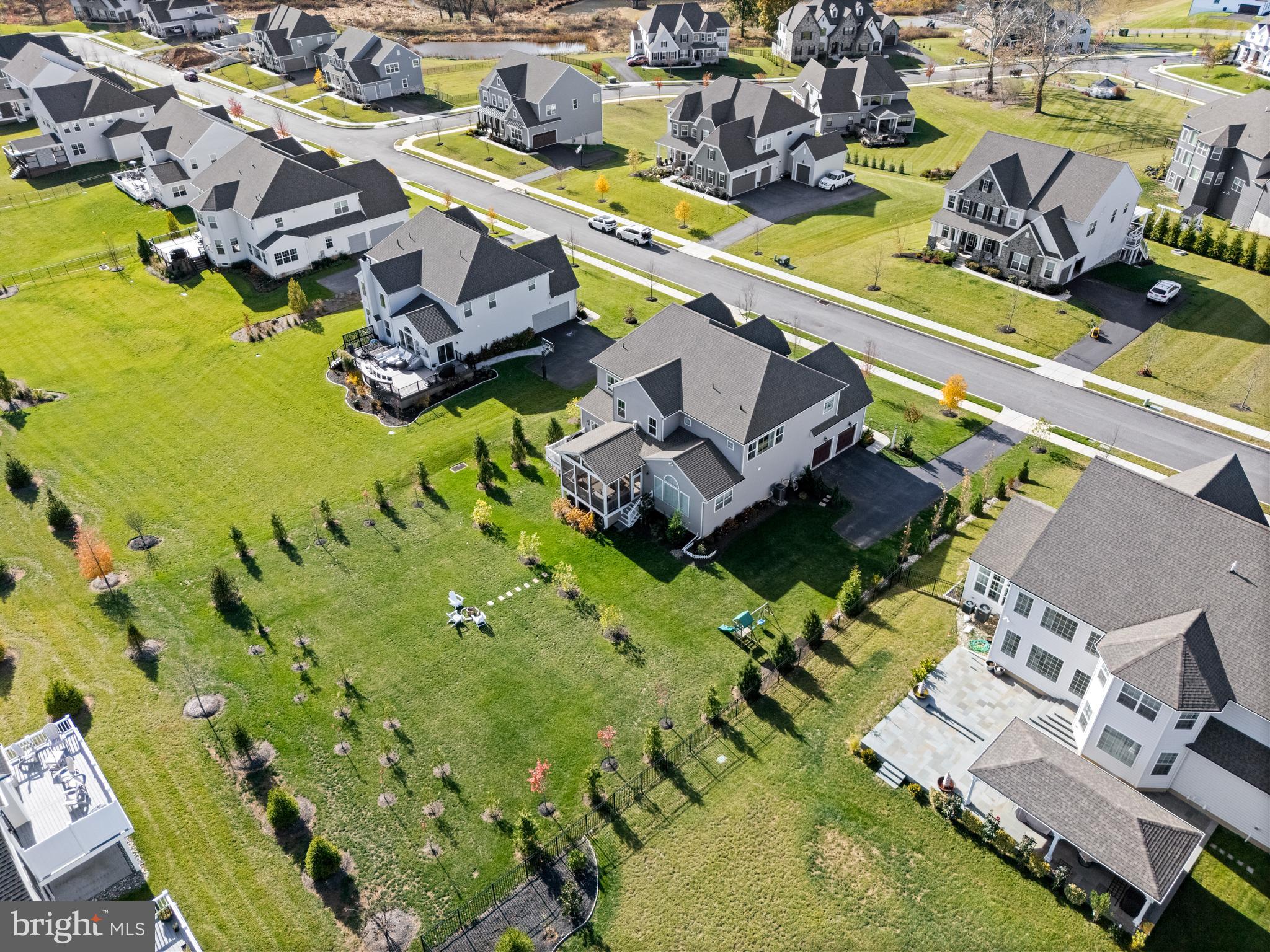 EDGEMONT - Residential