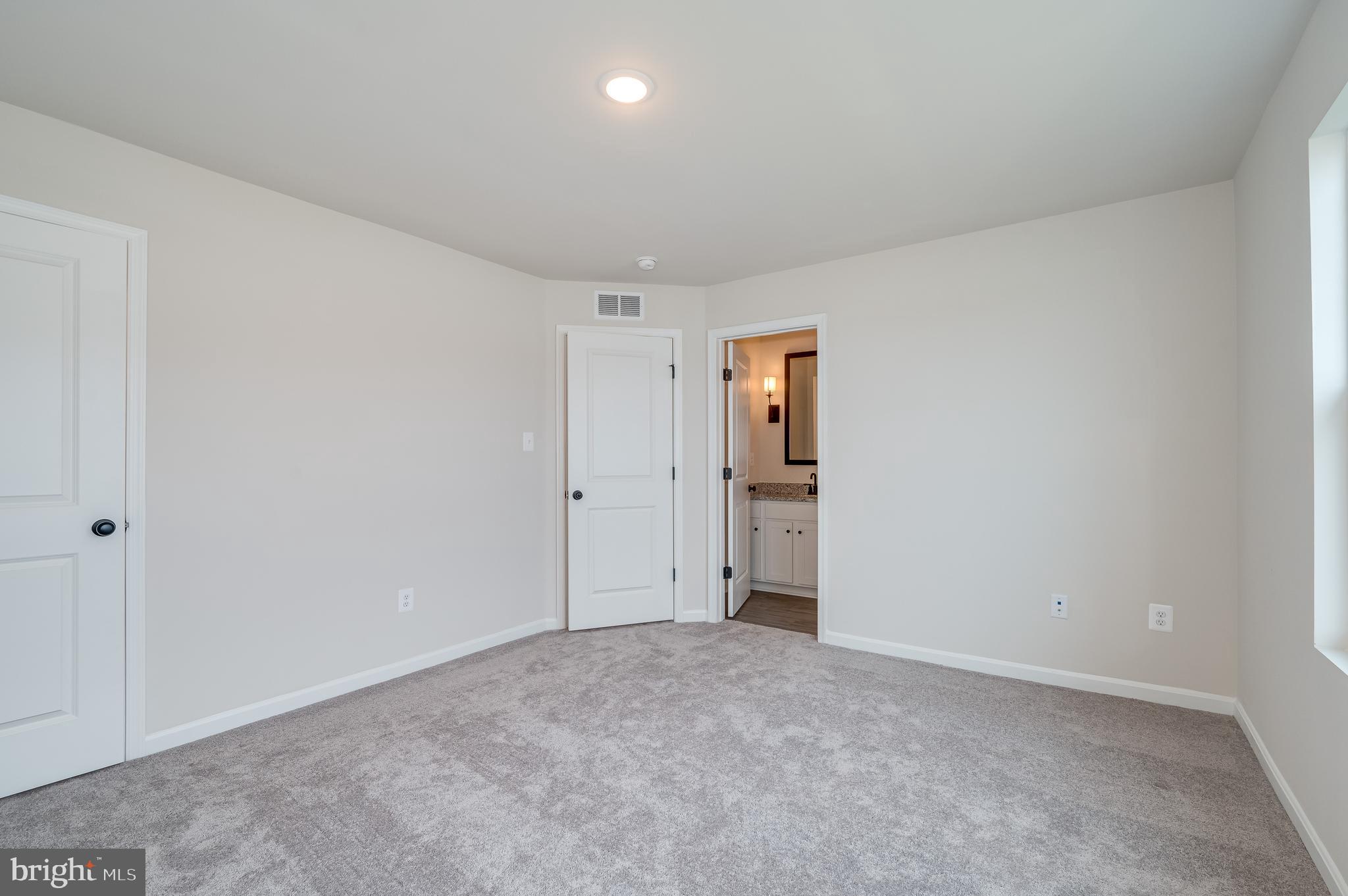 DILLON FARM - Residential Lease