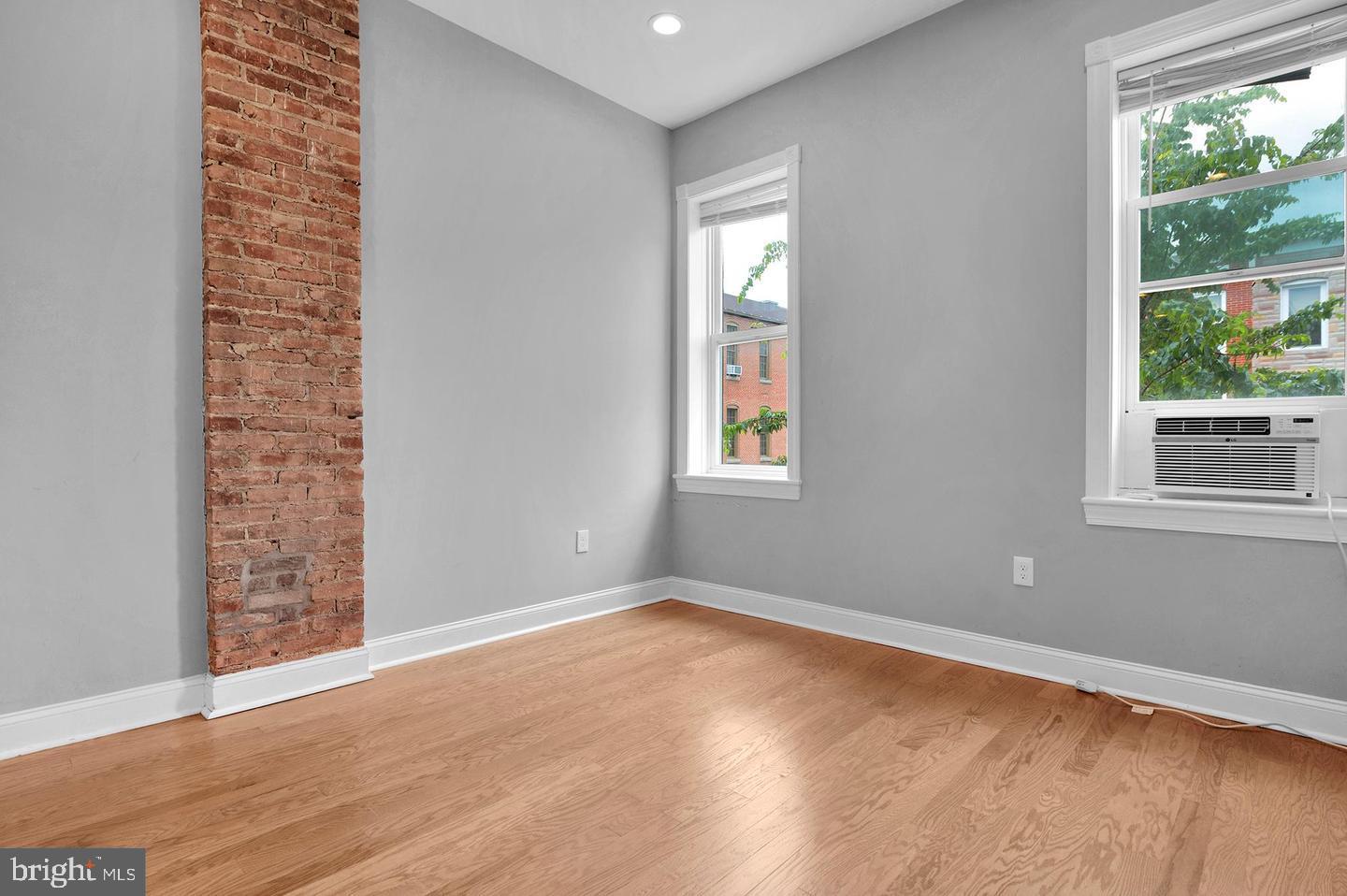 OLIVER - Residential