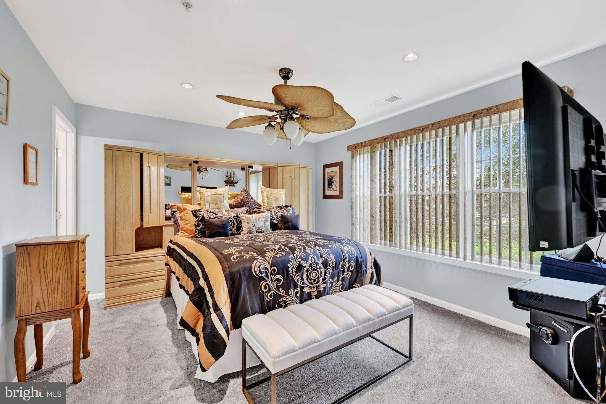 STONE RIDGE - Residential