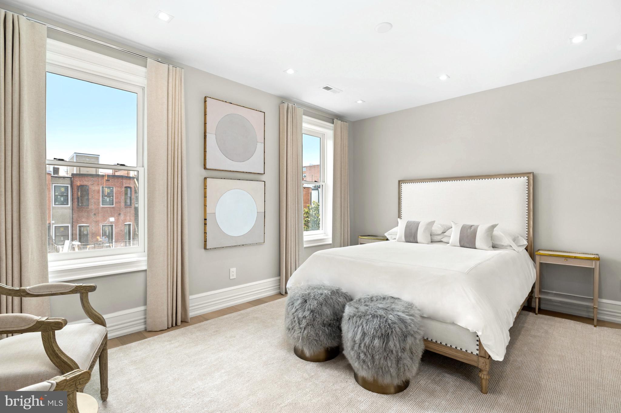 DUPONT CIRCLE - Residential
