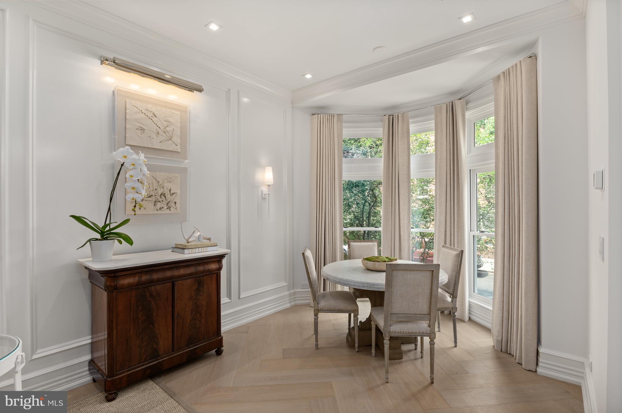 DUPONT CIRCLE - Residential