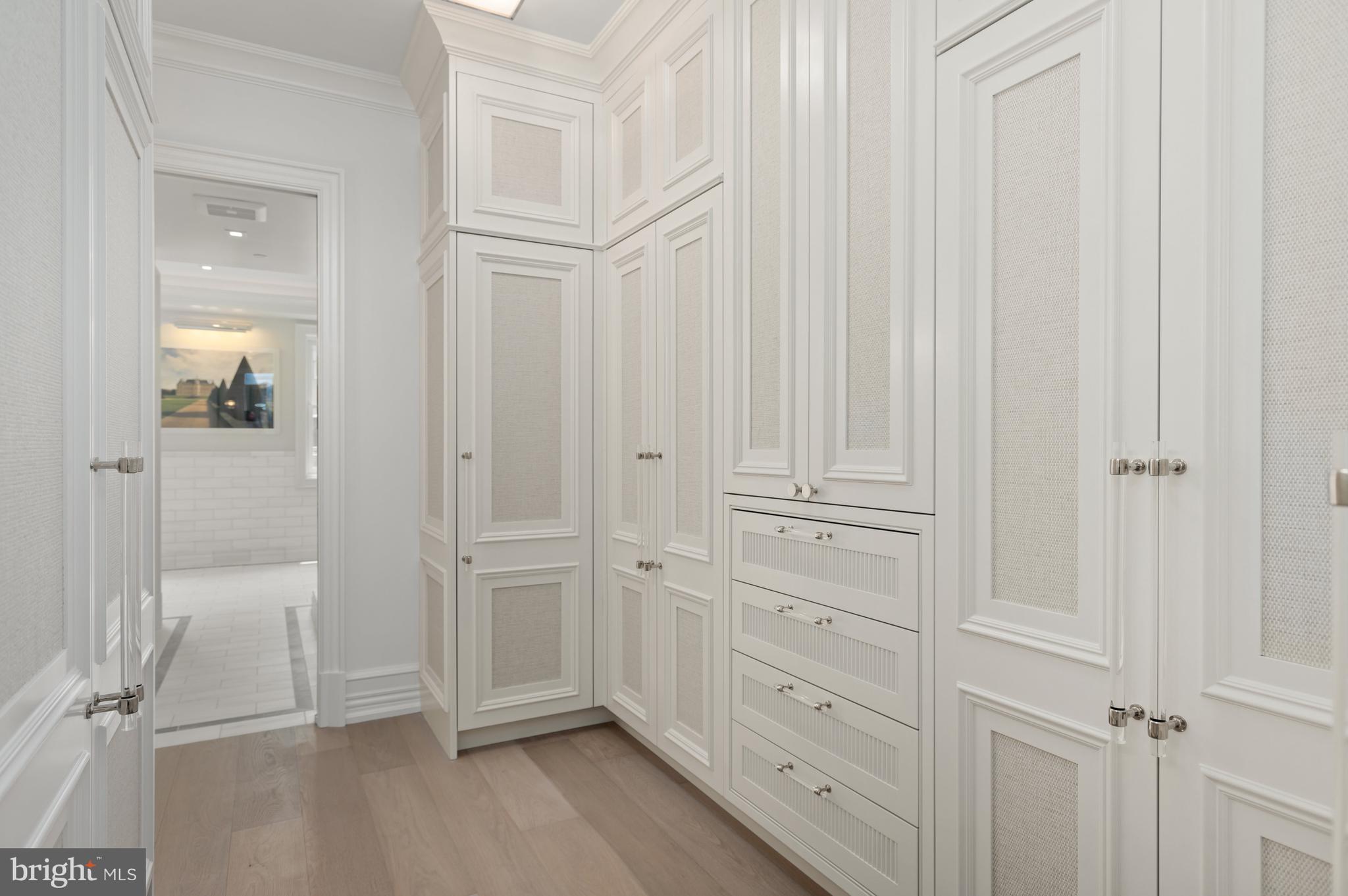 DUPONT CIRCLE - Residential