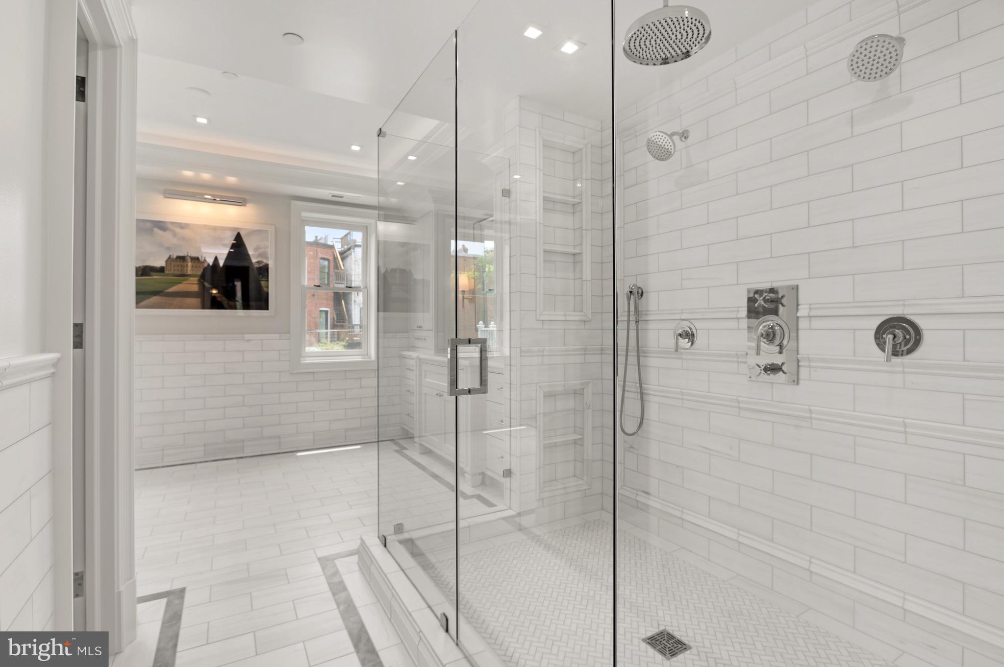 DUPONT CIRCLE - Residential