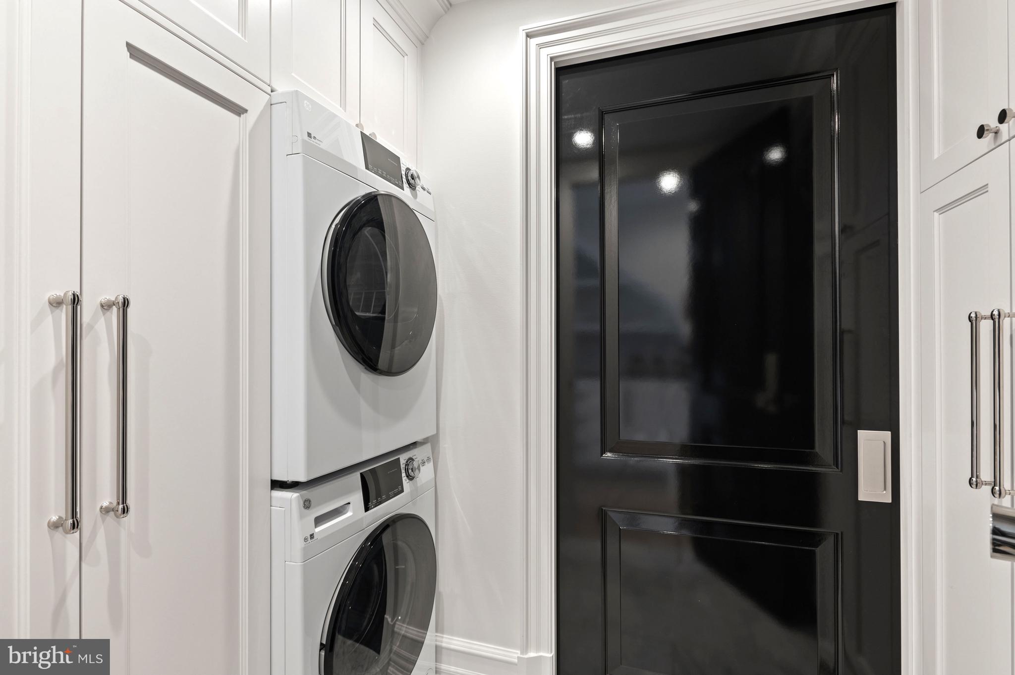 DUPONT CIRCLE - Residential