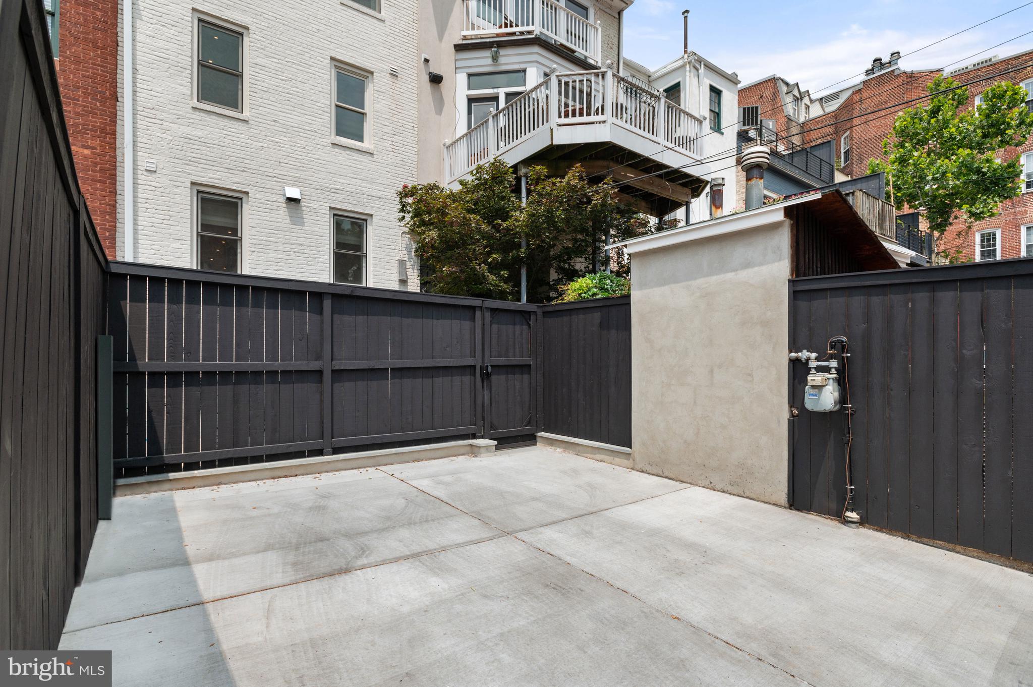 DUPONT CIRCLE - Residential