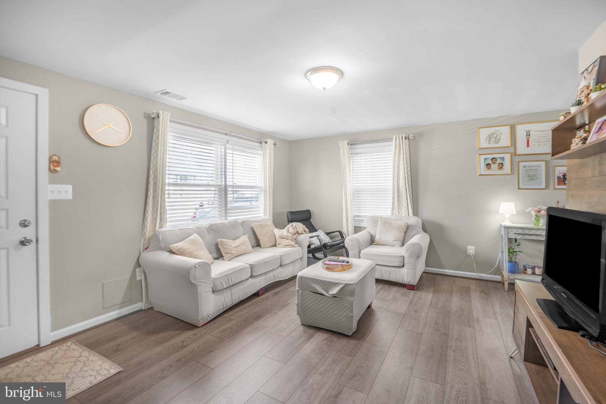 PALMER PARK 02 - Residential