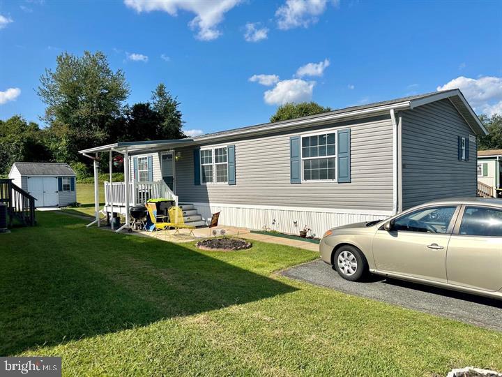 HARFORD MOBILE VILLAGE - Residential