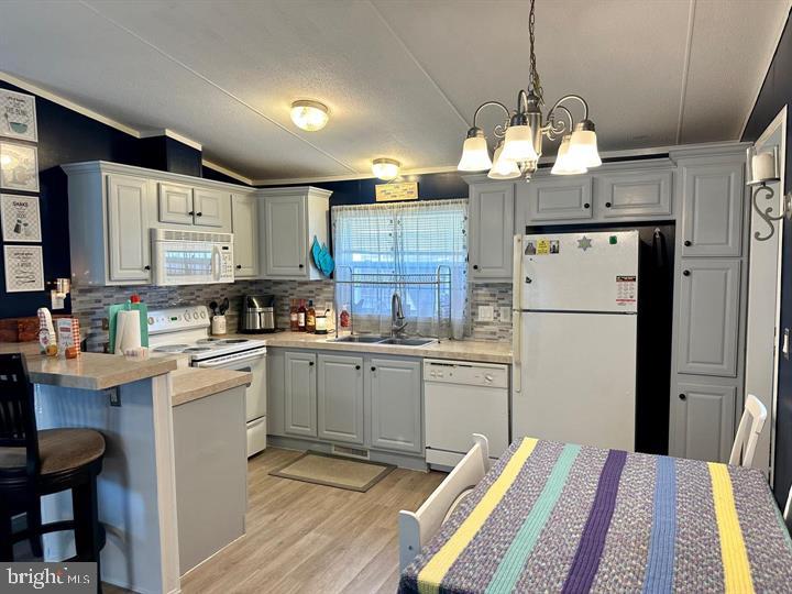 HARFORD MOBILE VILLAGE - Residential