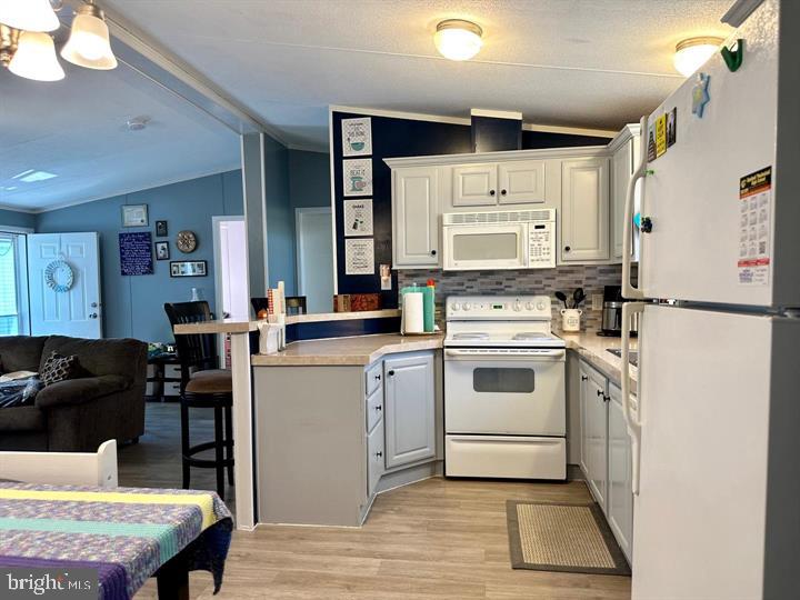 HARFORD MOBILE VILLAGE - Residential