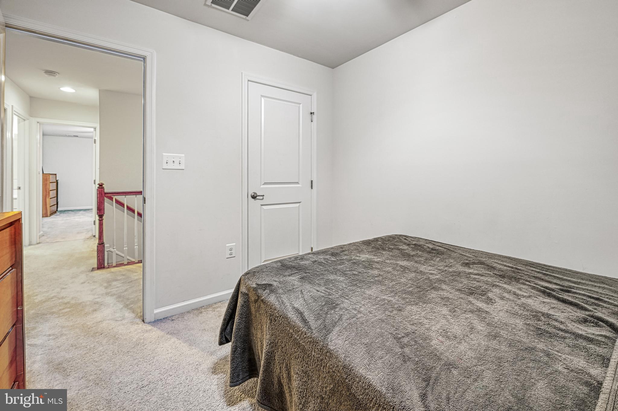 THE VILLAGE AT COURTHOUSE COMMONS - Residential