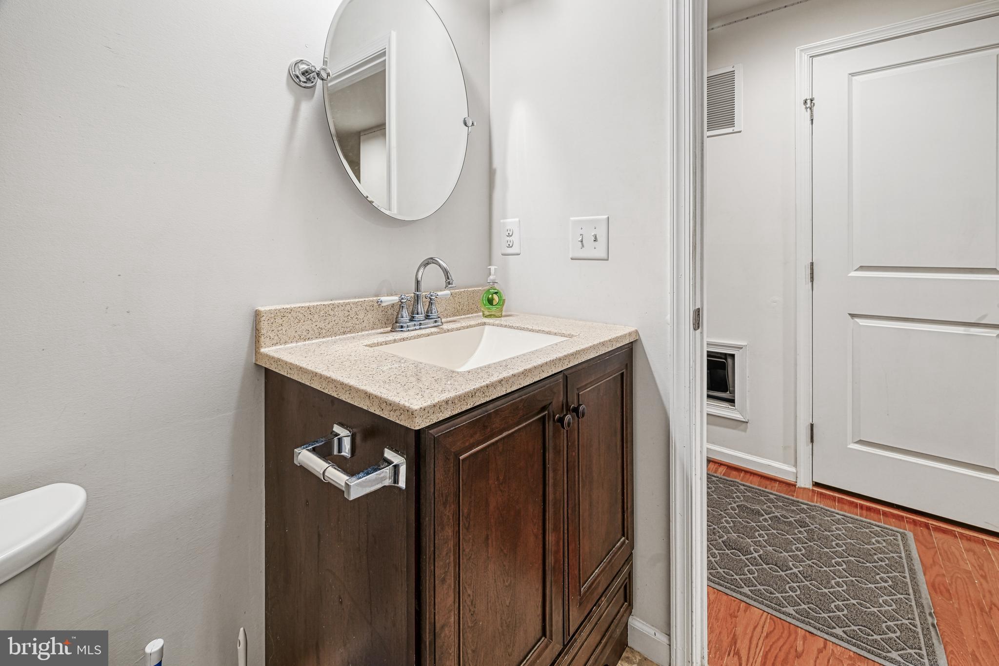 THE VILLAGE AT COURTHOUSE COMMONS - Residential