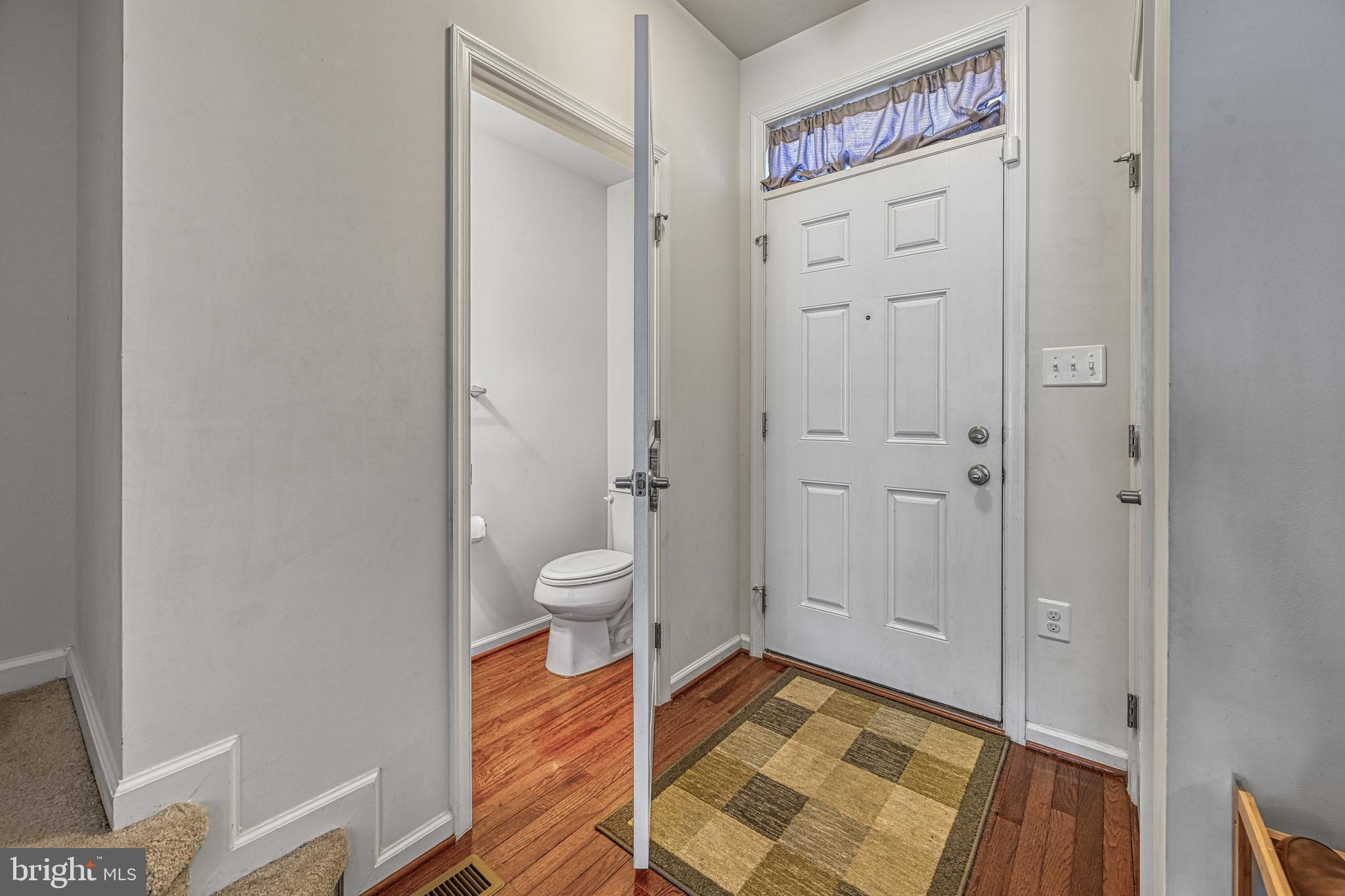 THE VILLAGE AT COURTHOUSE COMMONS - Residential