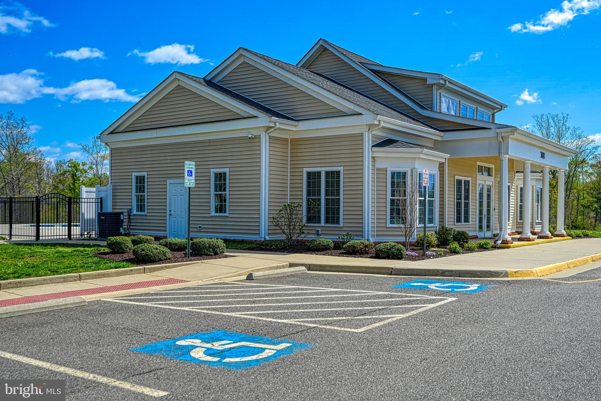 THE VILLAGE AT COURTHOUSE COMMONS - Residential