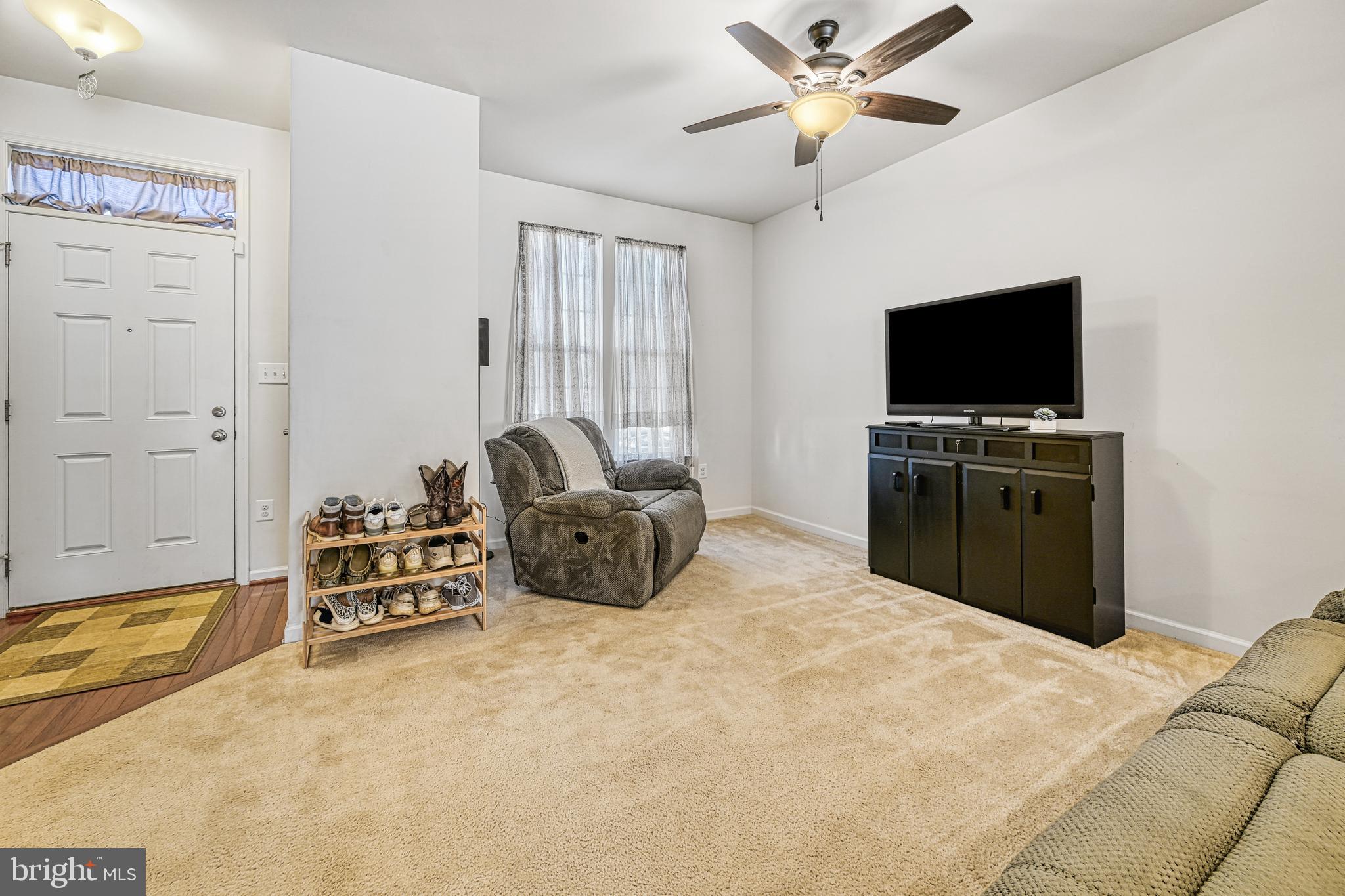 THE VILLAGE AT COURTHOUSE COMMONS - Residential