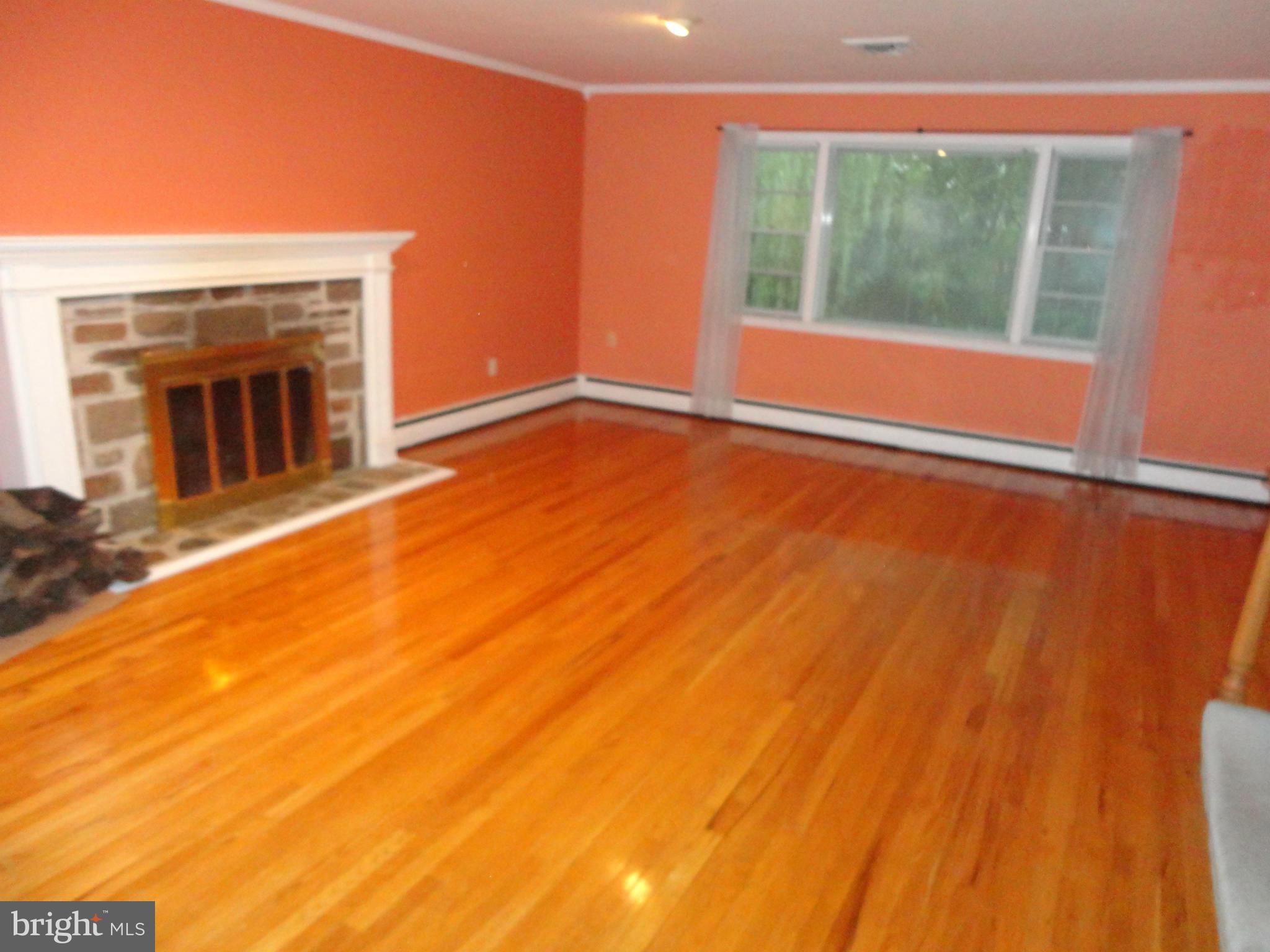 DONNYBROOK - Residential Lease