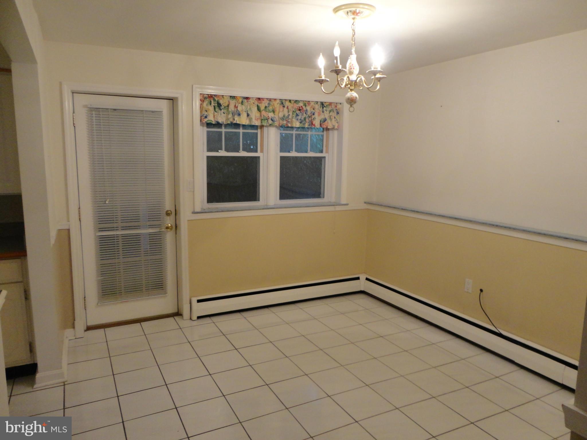 DONNYBROOK - Residential Lease