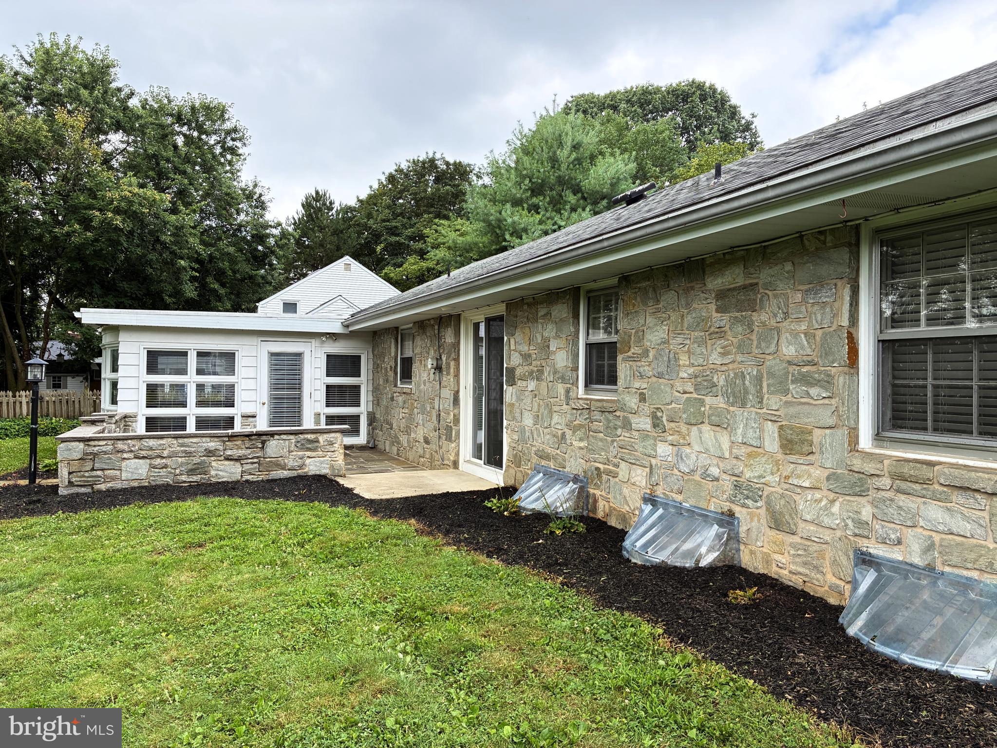 68 GLEN MOORE CIRCLE