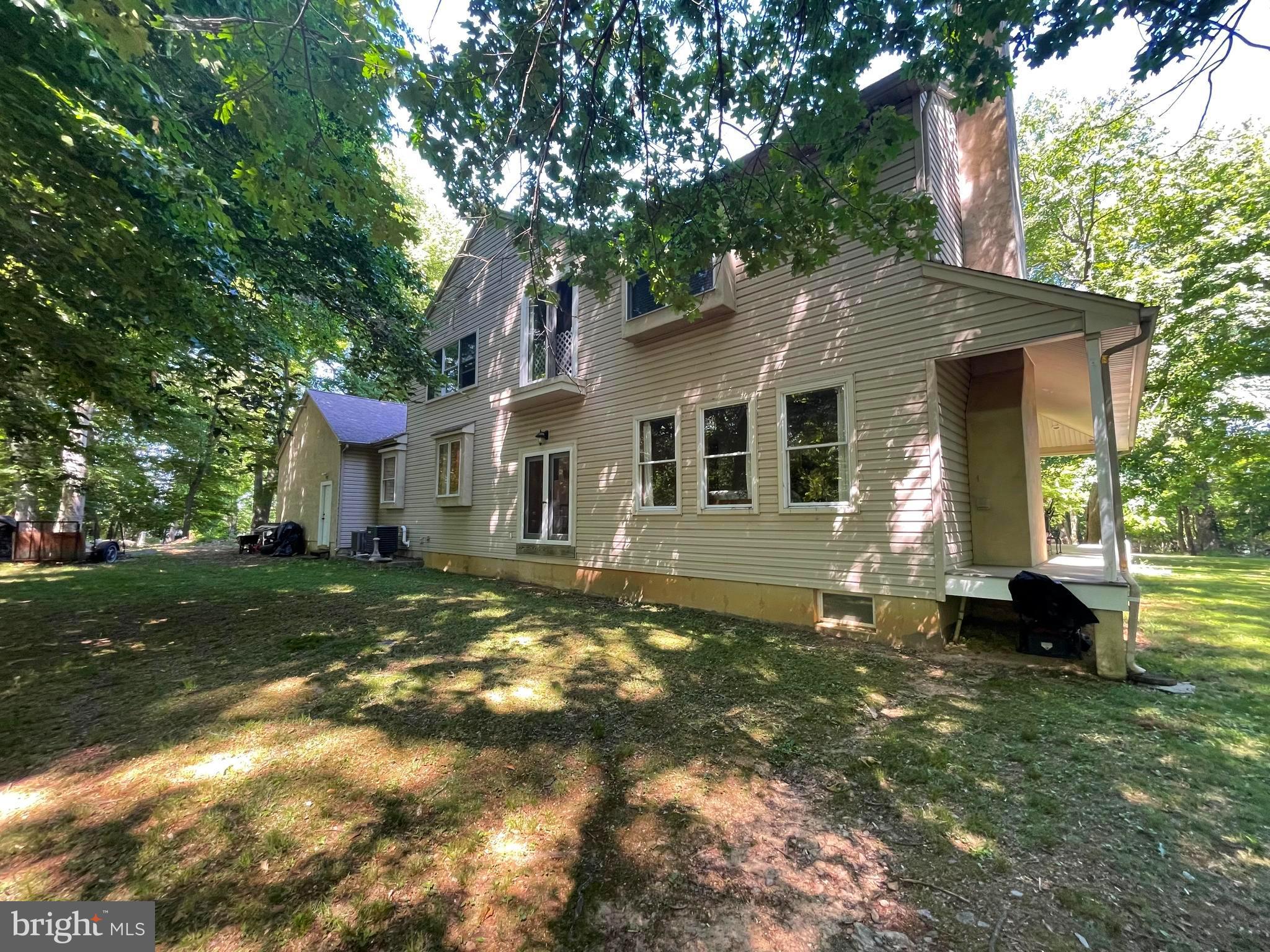 1453 MAKEFIELD ROAD
