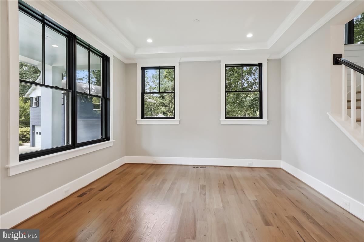 COLUMBIA FOREST - Residential