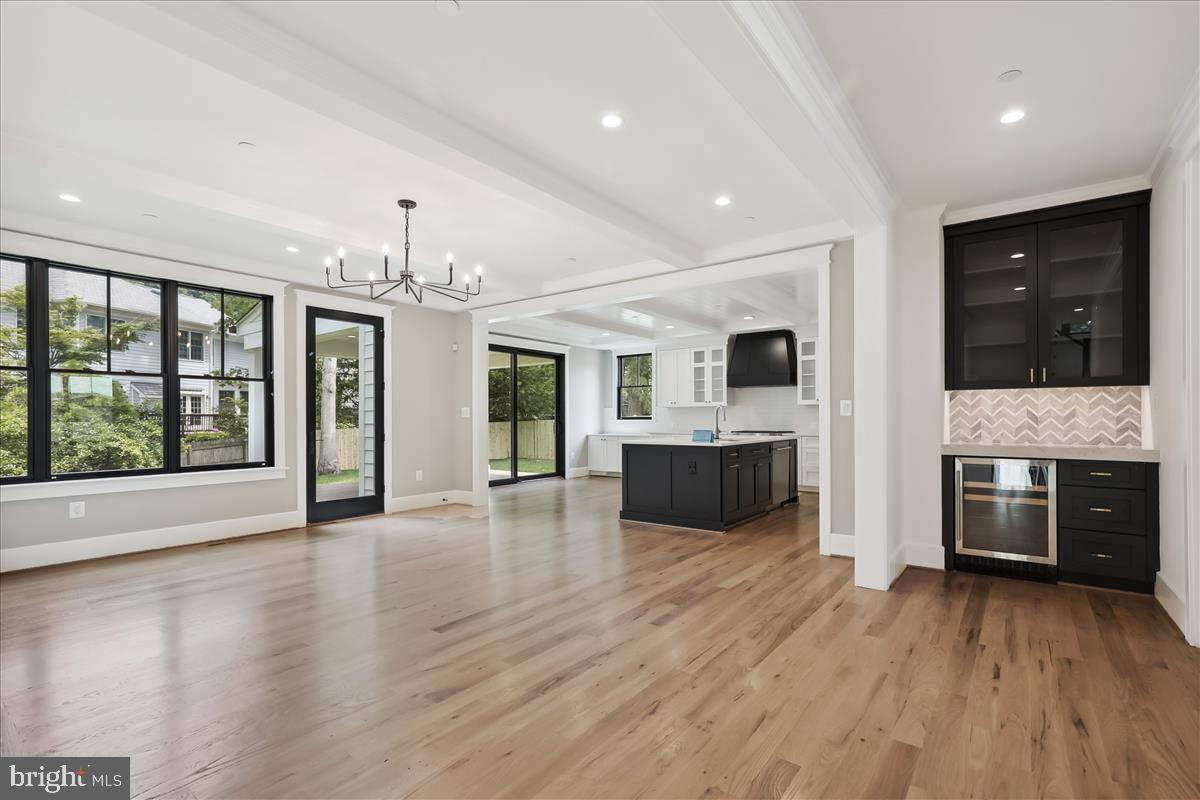 COLUMBIA FOREST - Residential