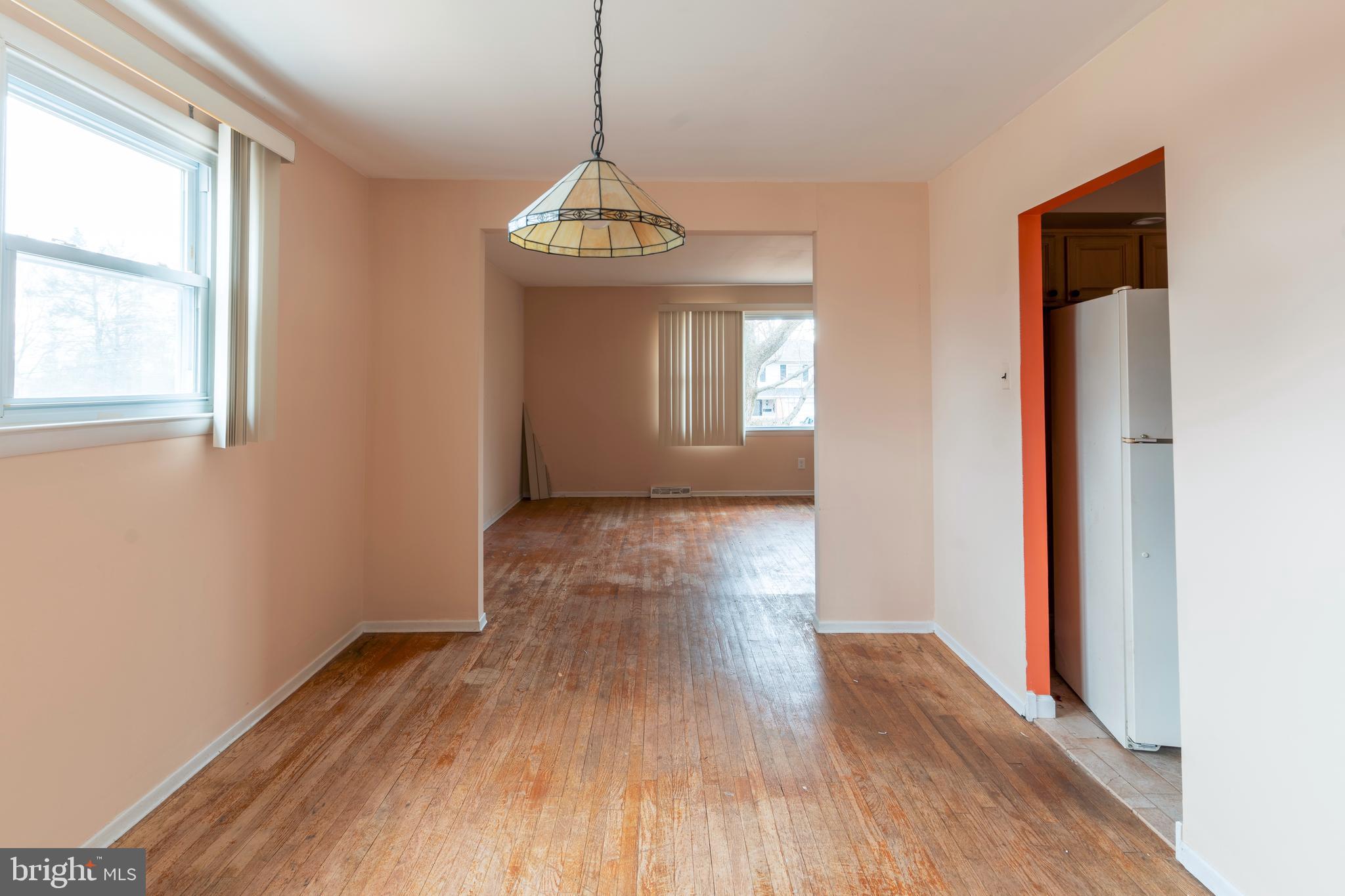 BURGUNDY HILLS - Residential