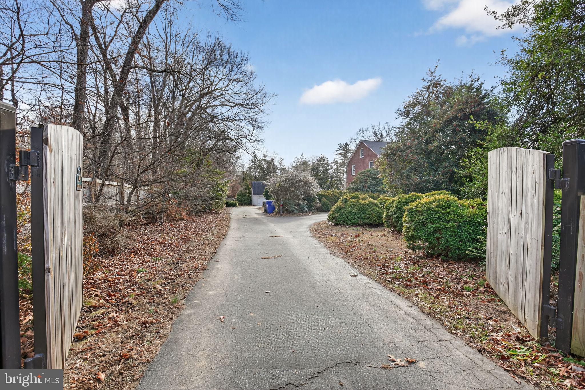 5481 CHAPMANS LANDING ROAD